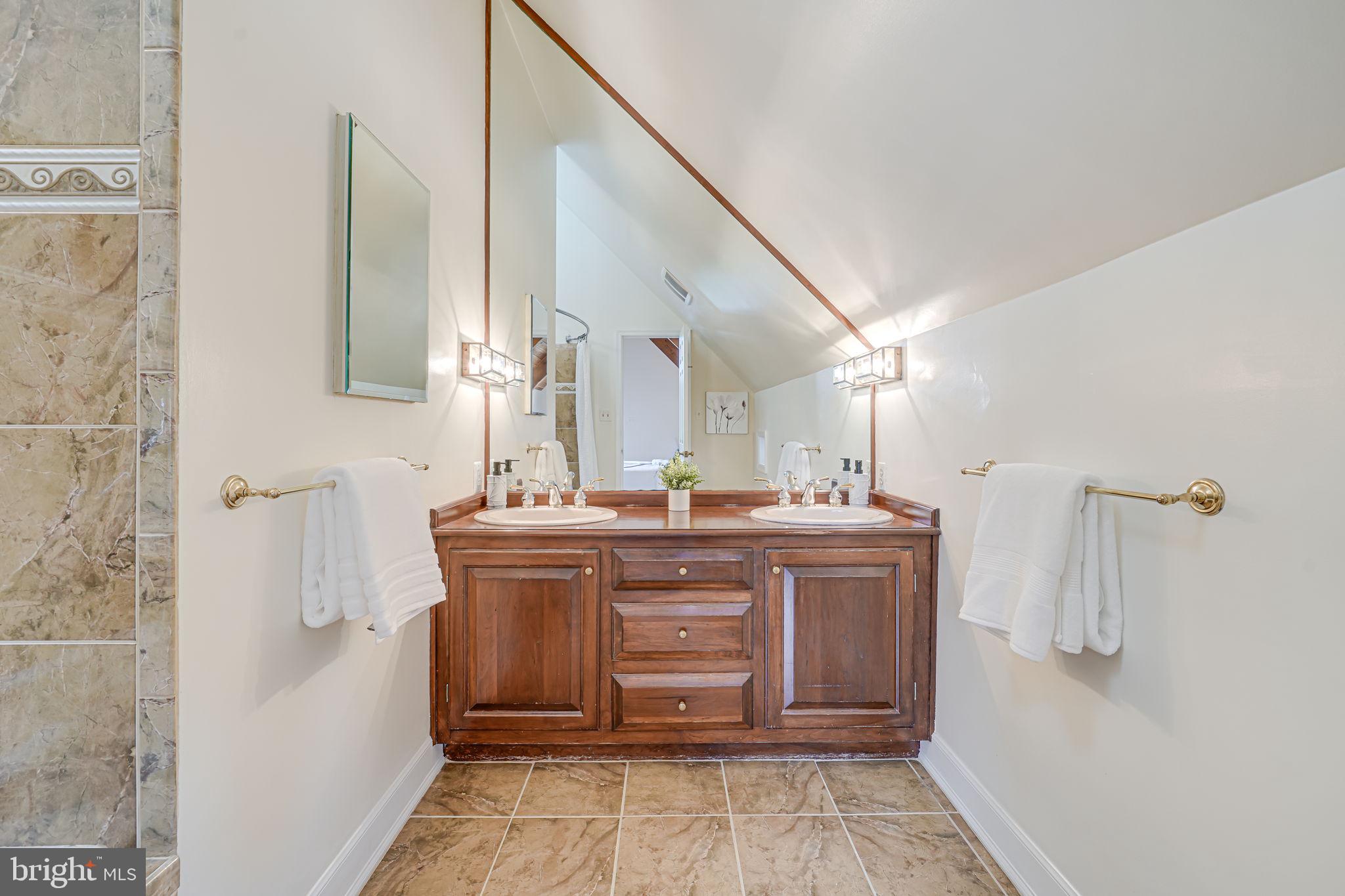 BALLANTRAE - Residential