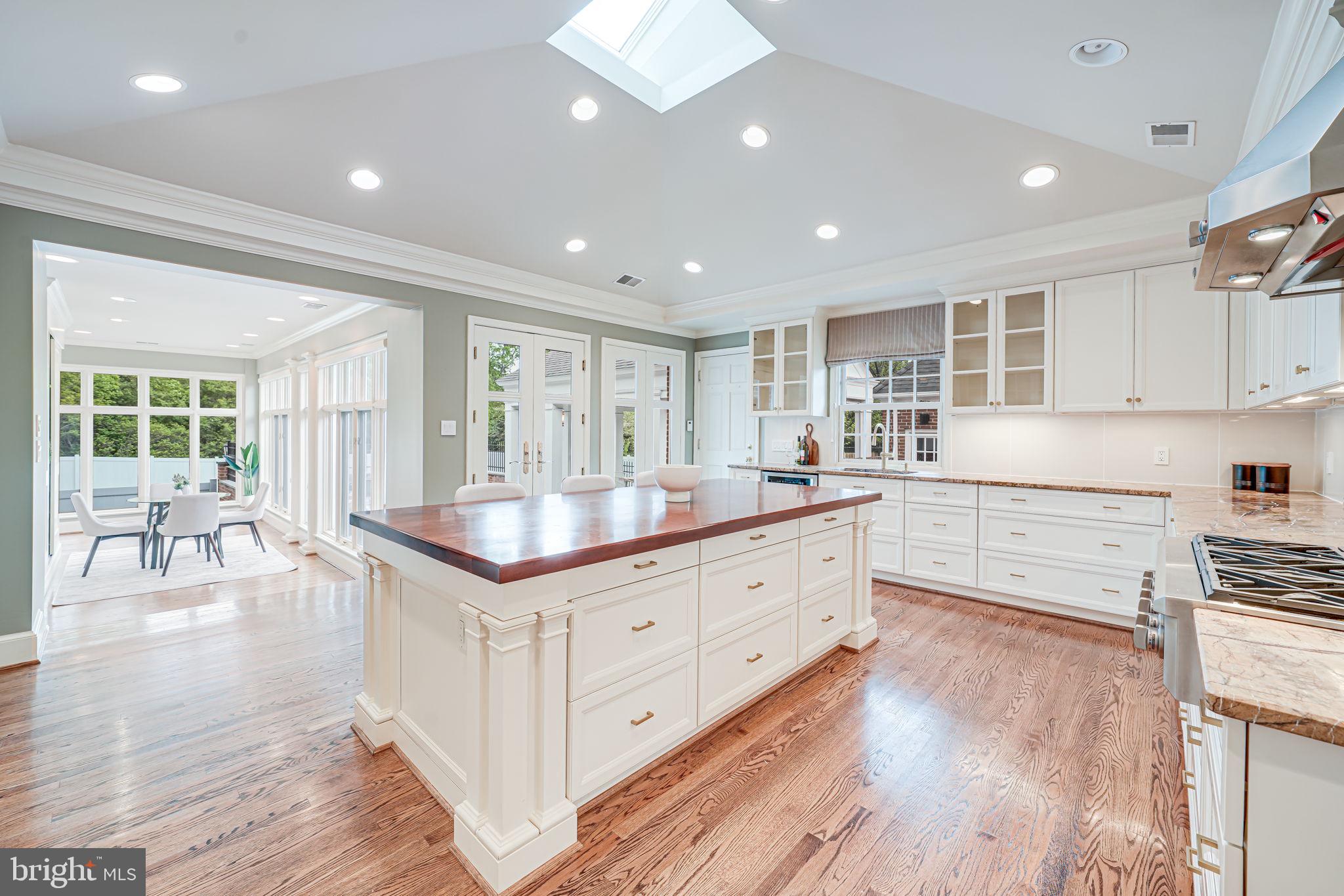 BALLANTRAE - Residential