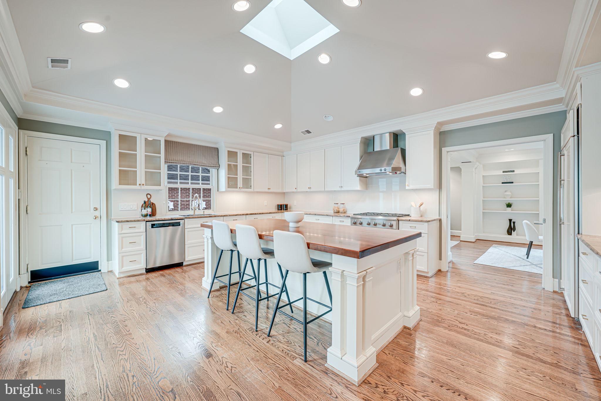 BALLANTRAE - Residential