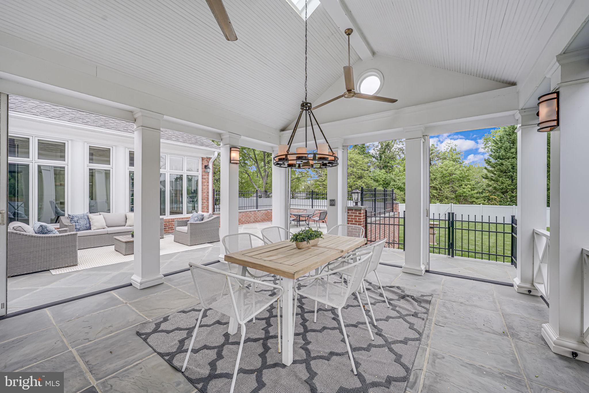 BALLANTRAE - Residential