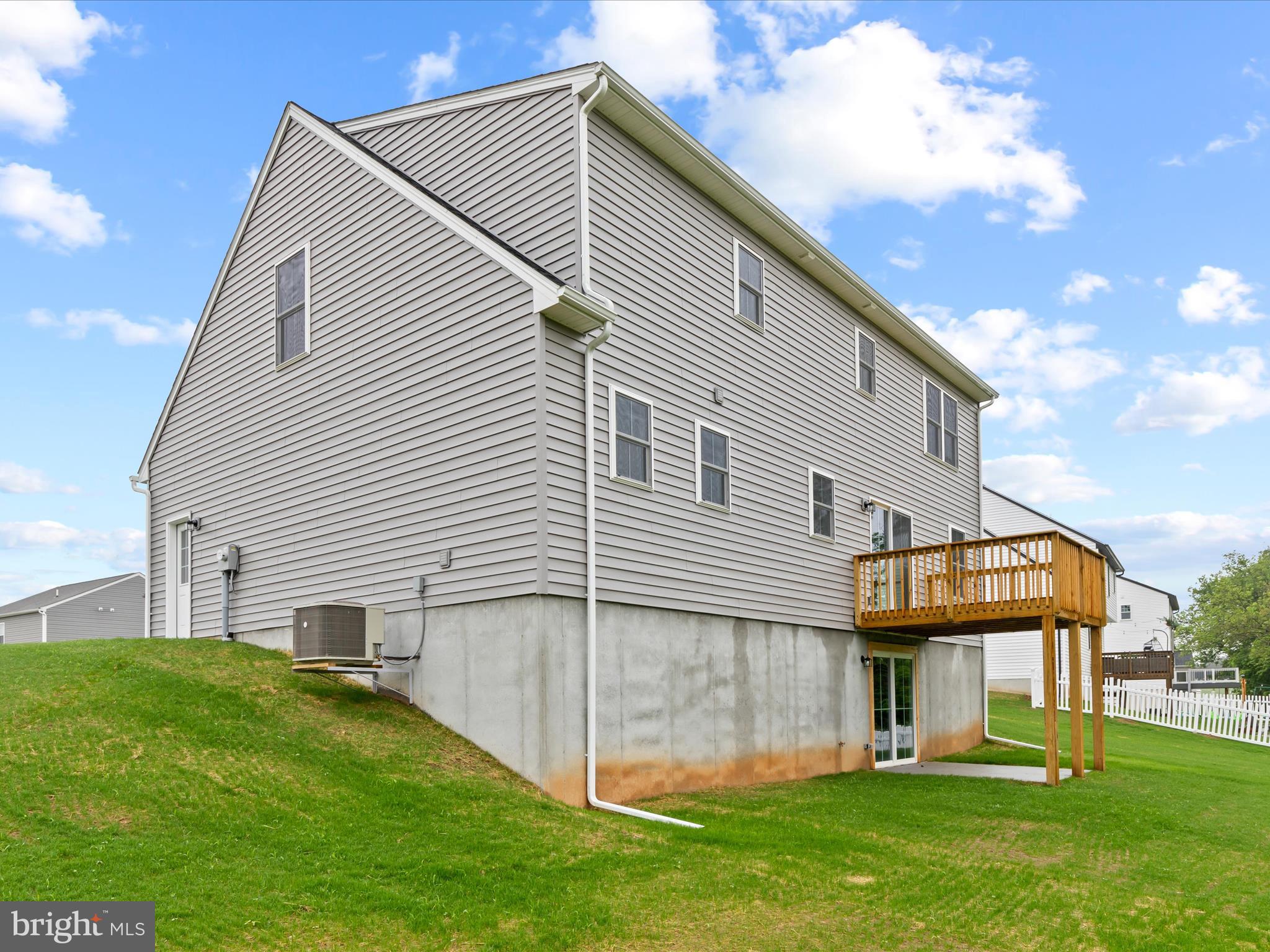 HAYS LANDING - Residential