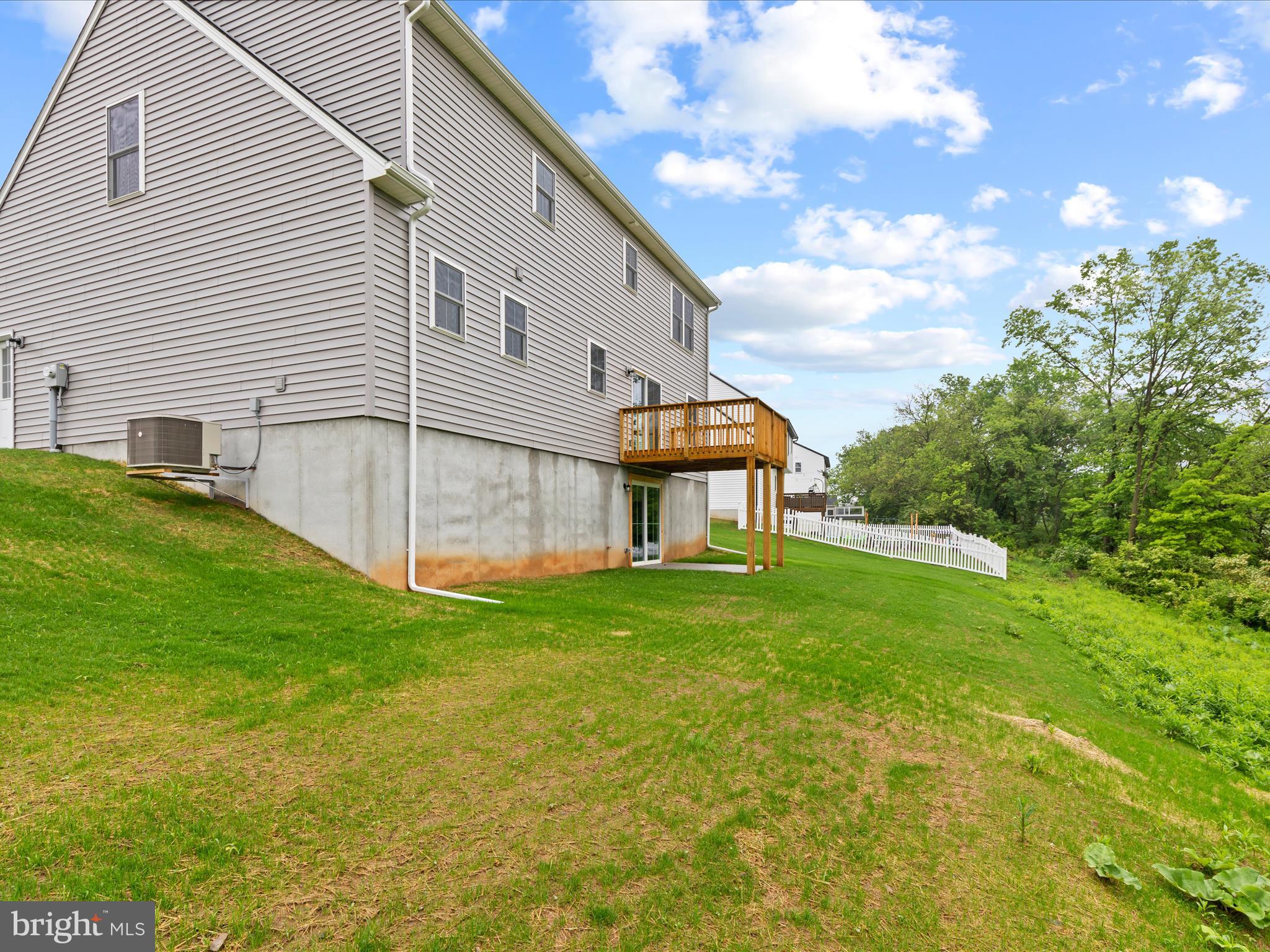 HAYS LANDING - Residential