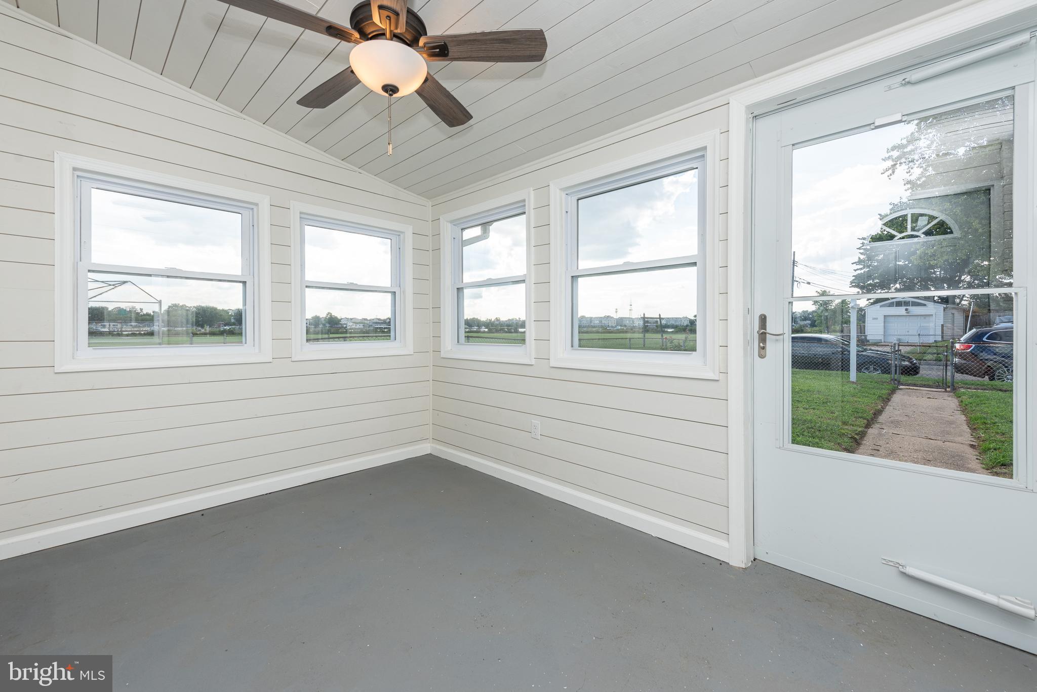 SOUTHFIELD - Residential