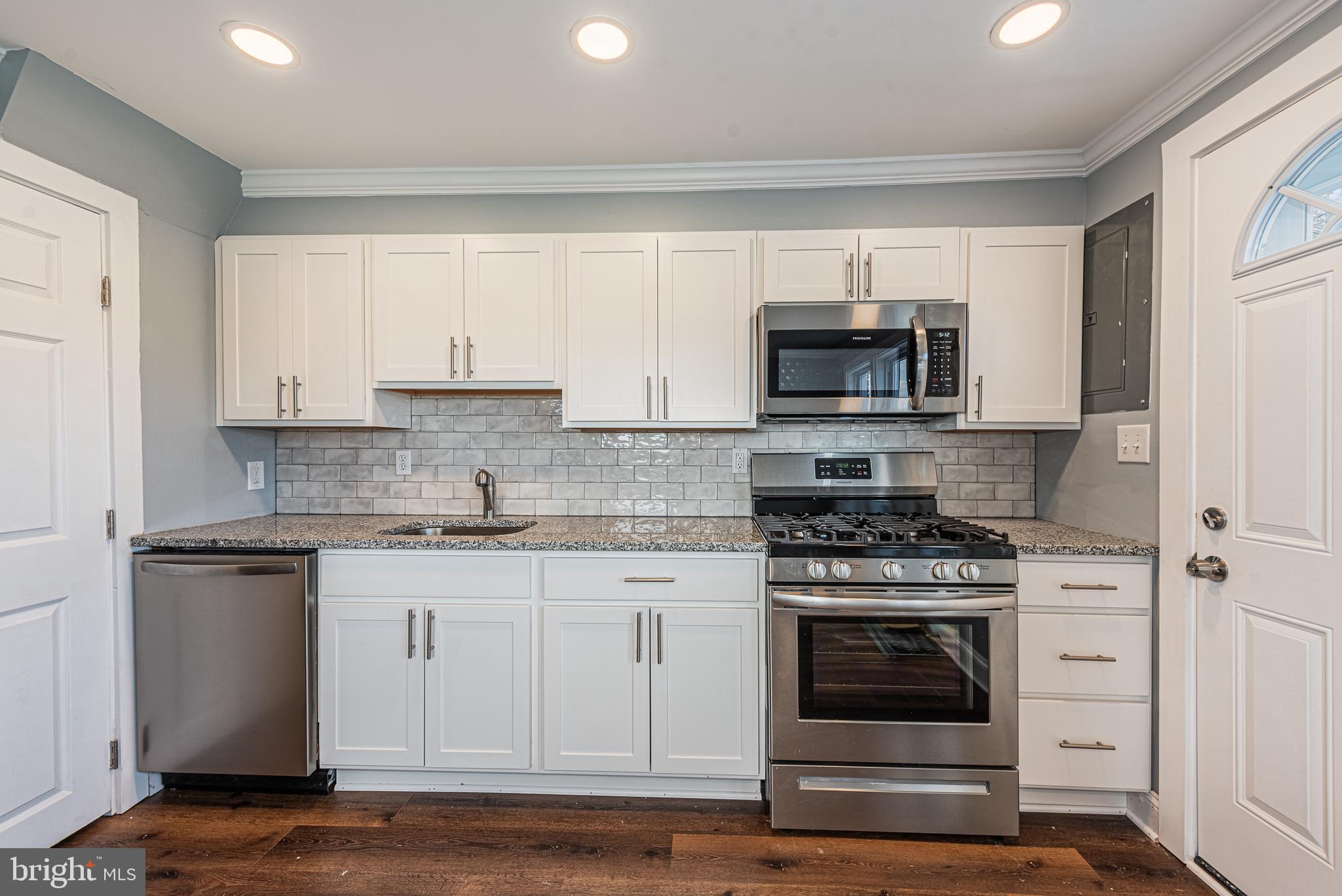 SOUTHFIELD - Residential