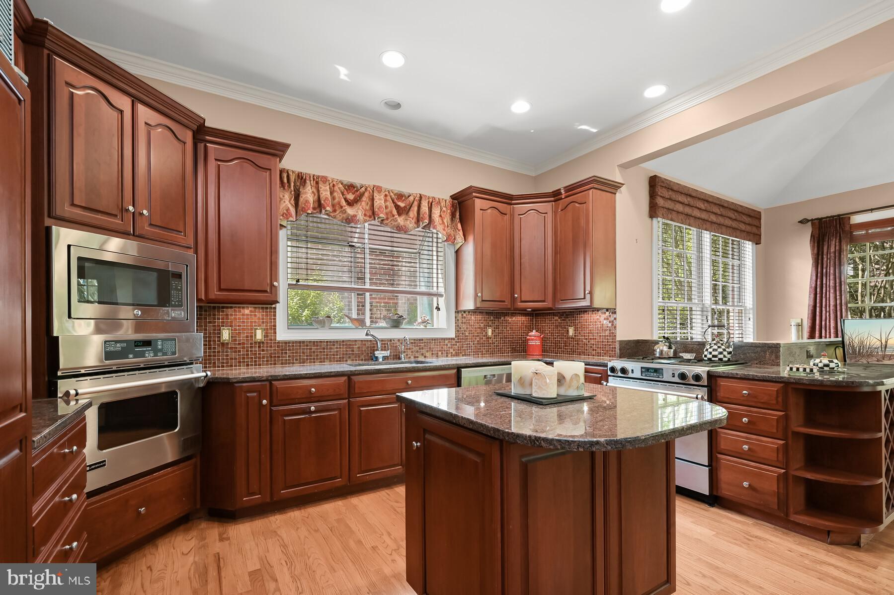 AVENEL - Residential