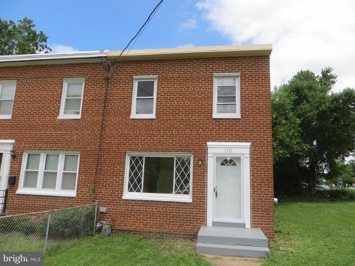 BOOKER T HOMES - Residential