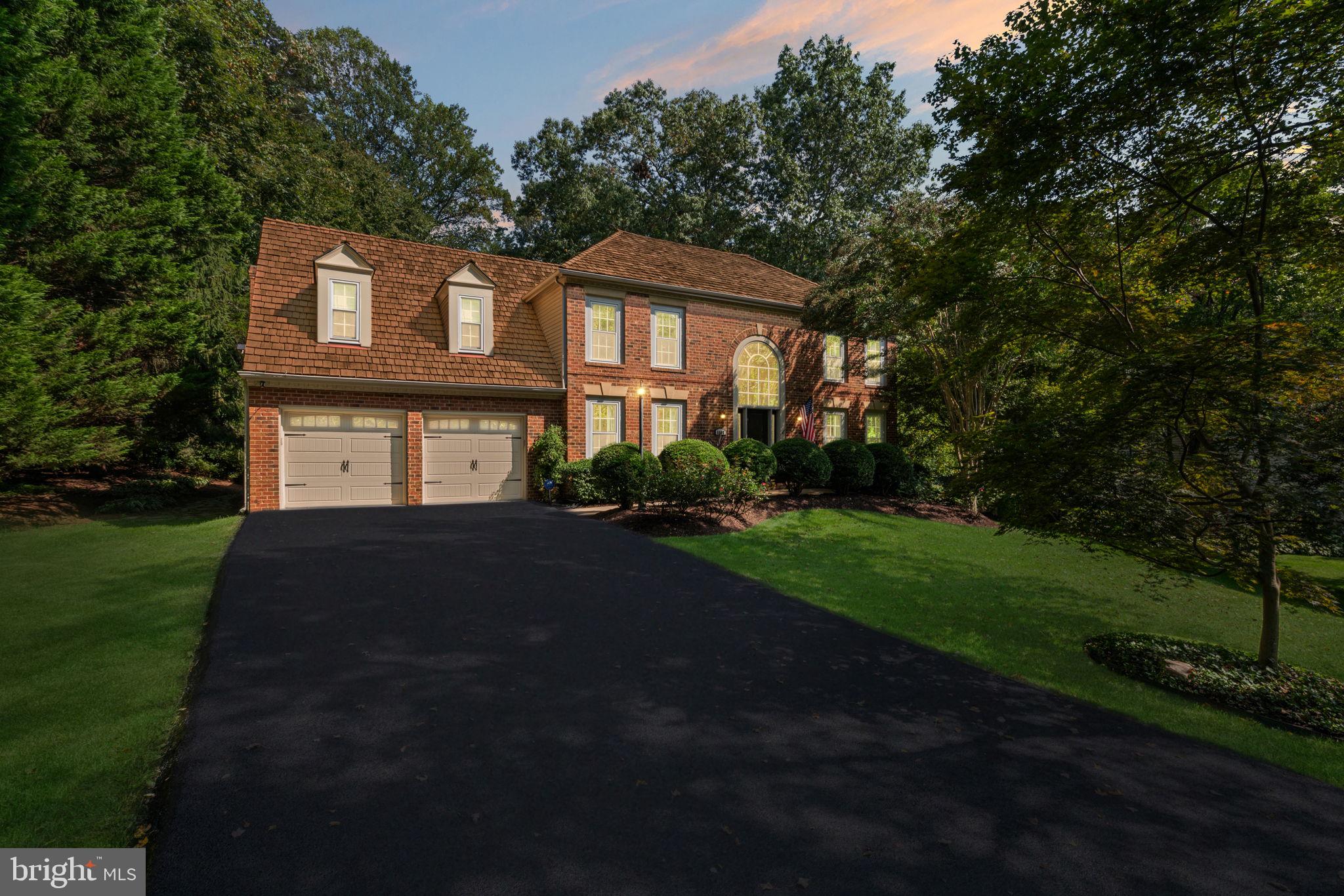 6805 OLD STONE FENCE ROAD