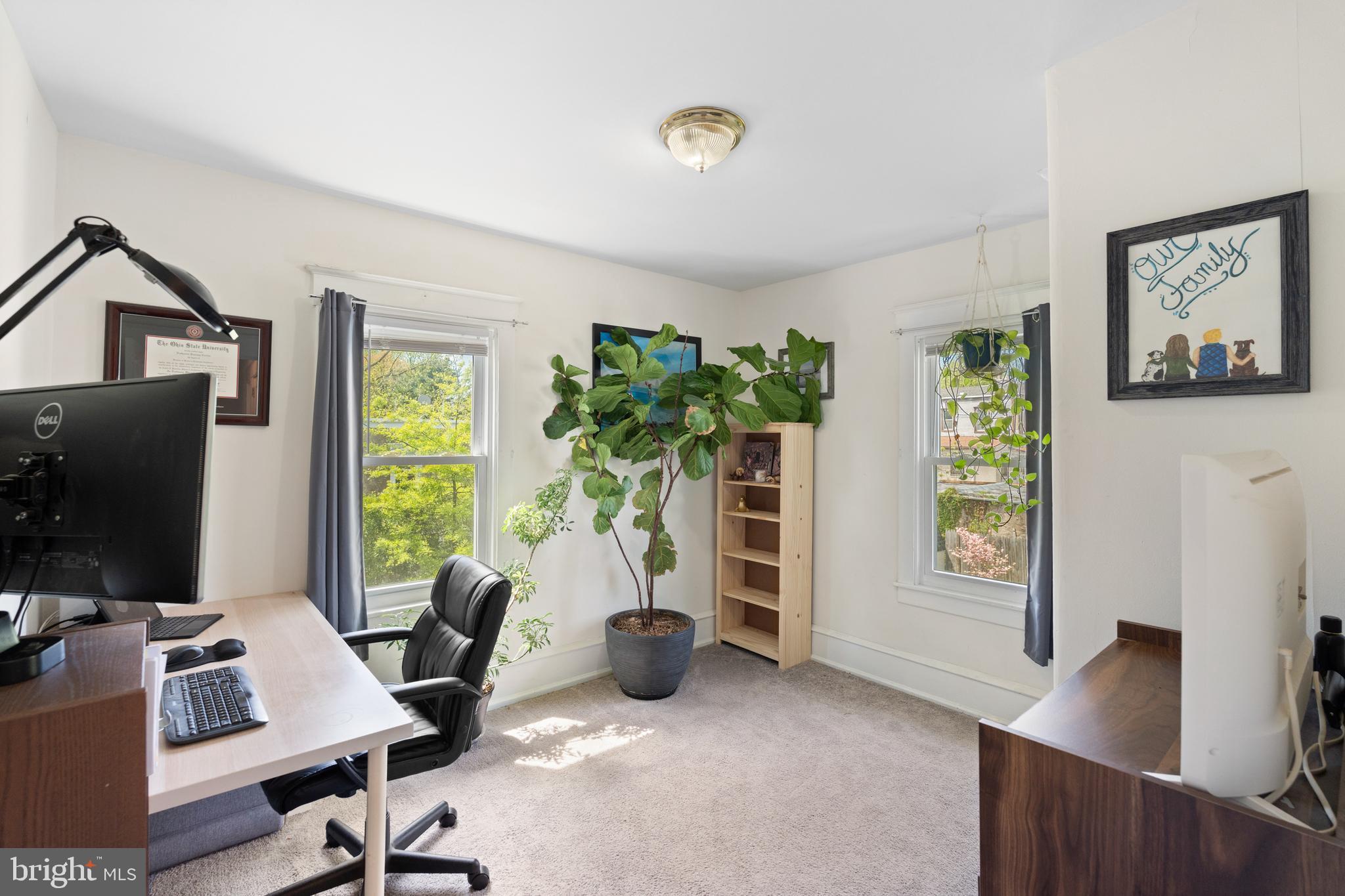 LANSDOWNE - Residential