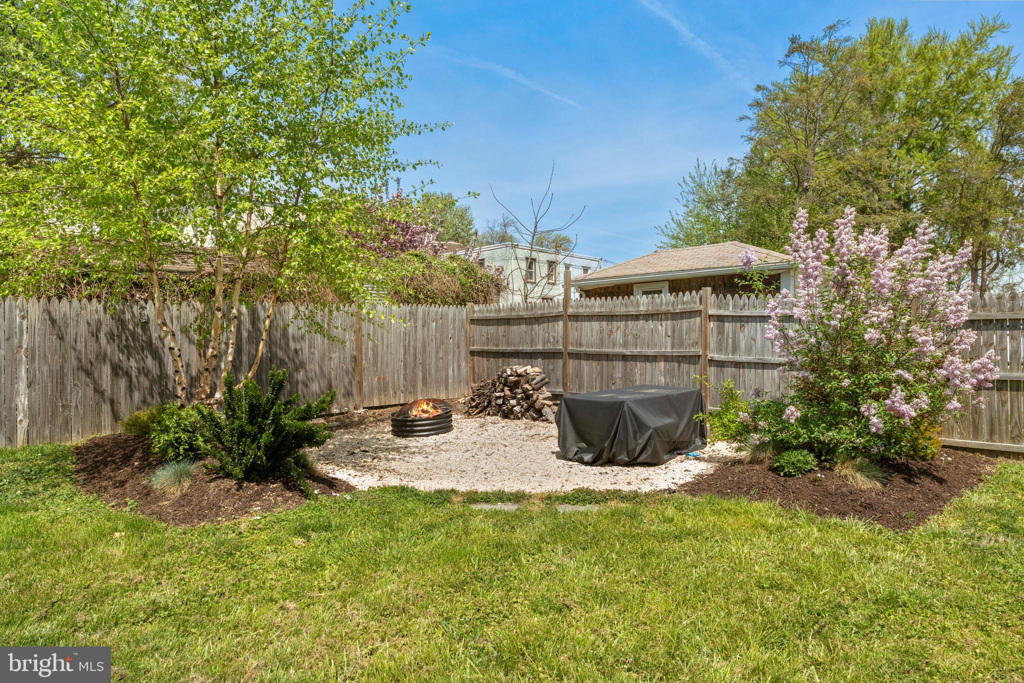 LANSDOWNE - Residential