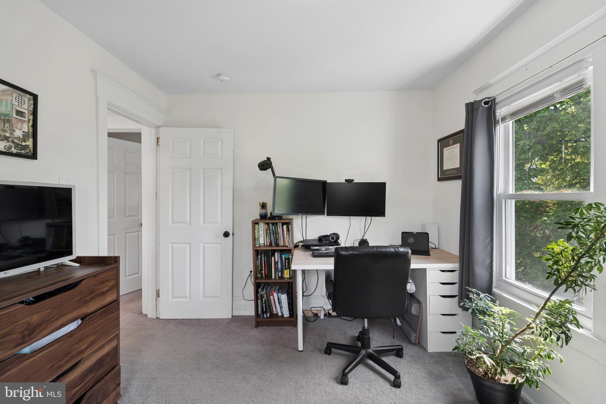 LANSDOWNE - Residential