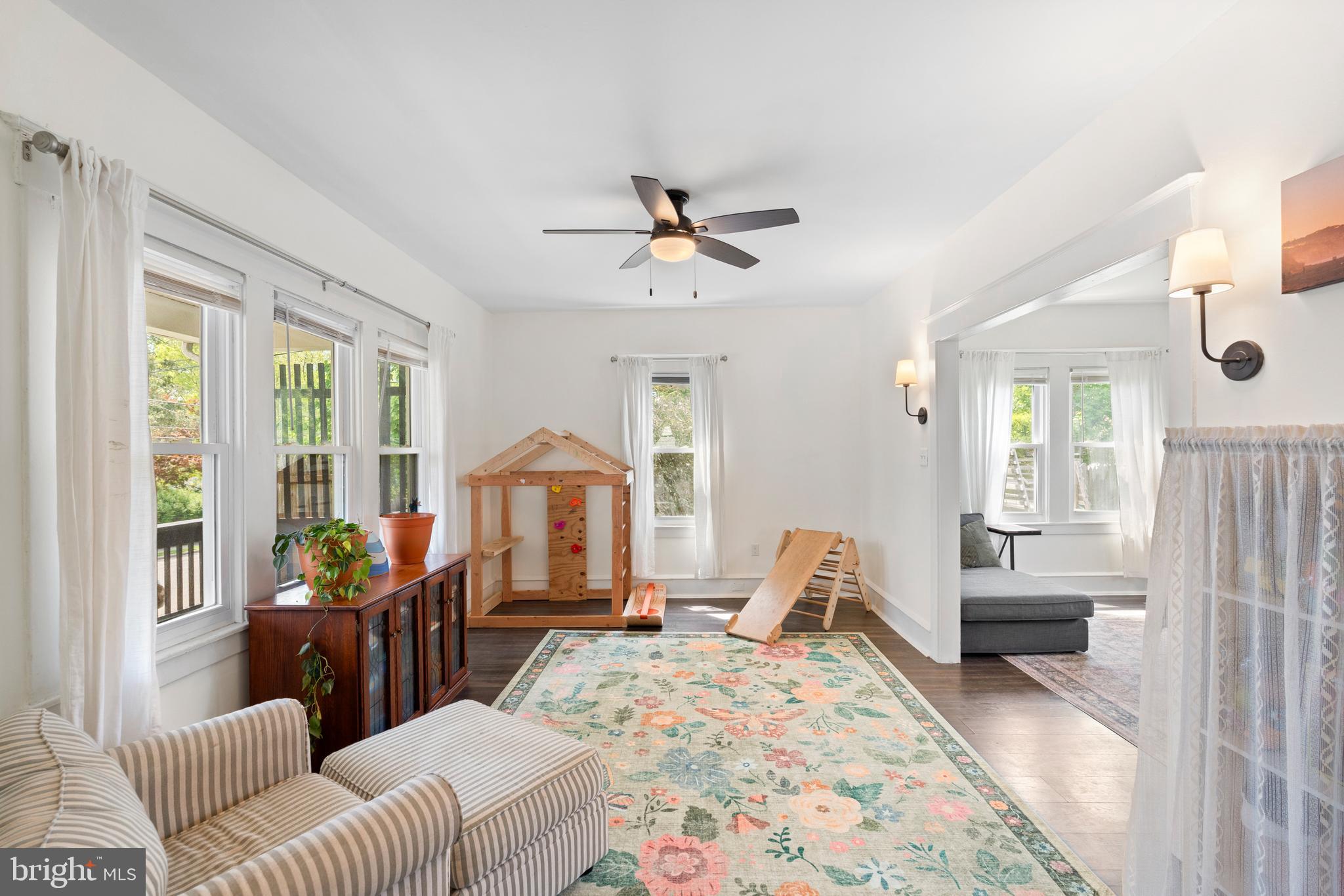 LANSDOWNE - Residential