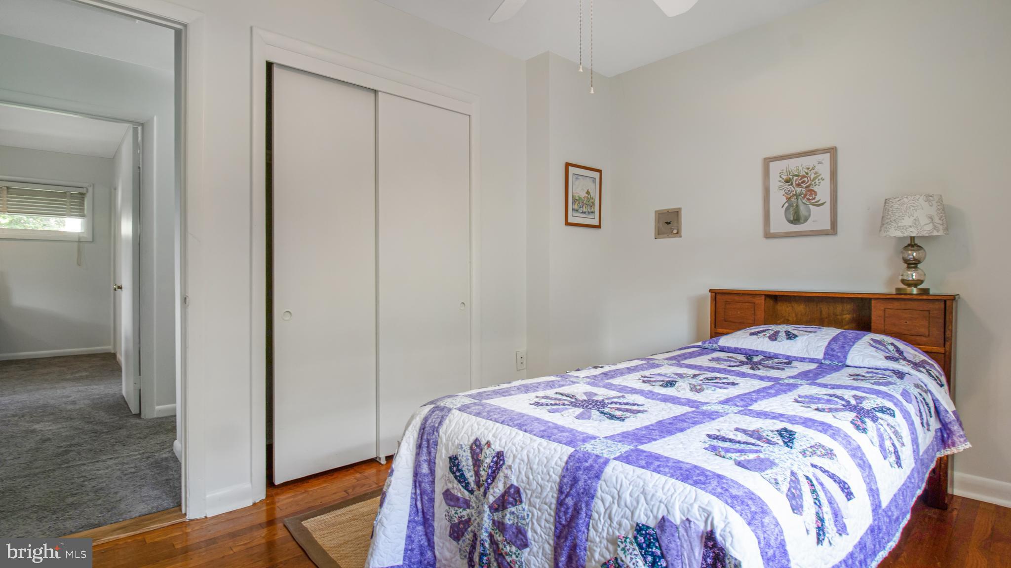 HILLANDALE HEIGHTS - Residential