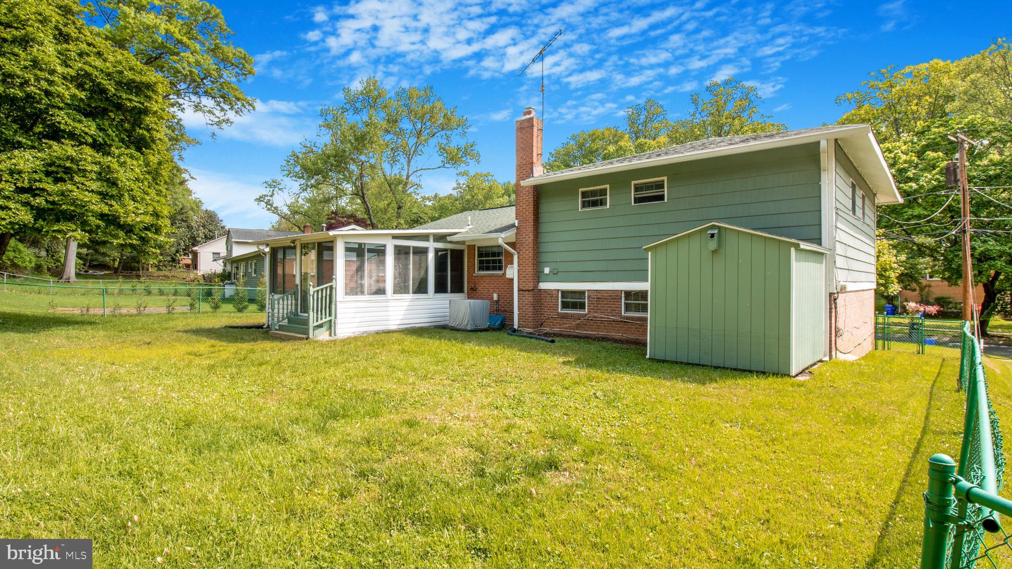 HILLANDALE HEIGHTS - Residential