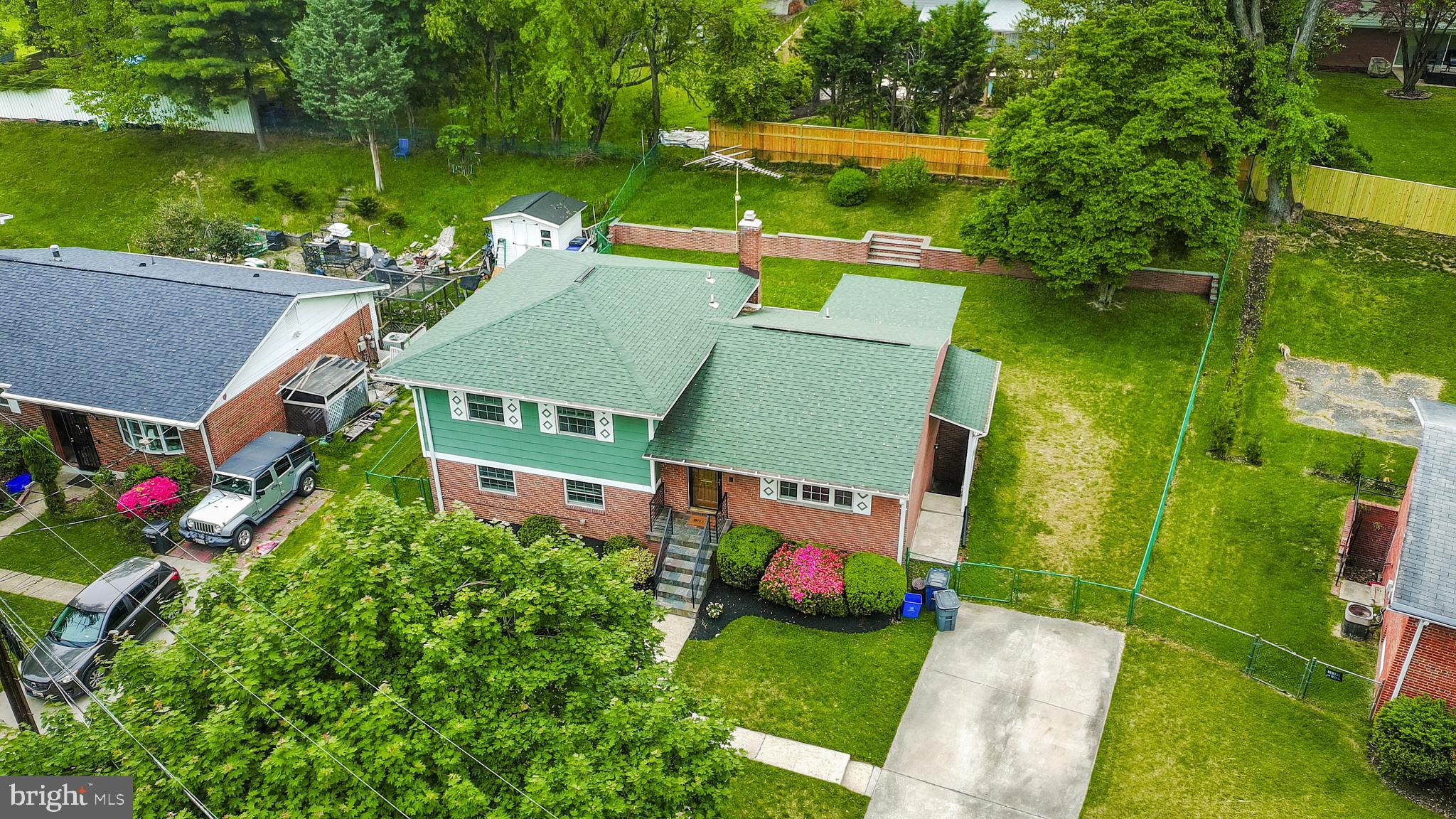 HILLANDALE HEIGHTS - Residential