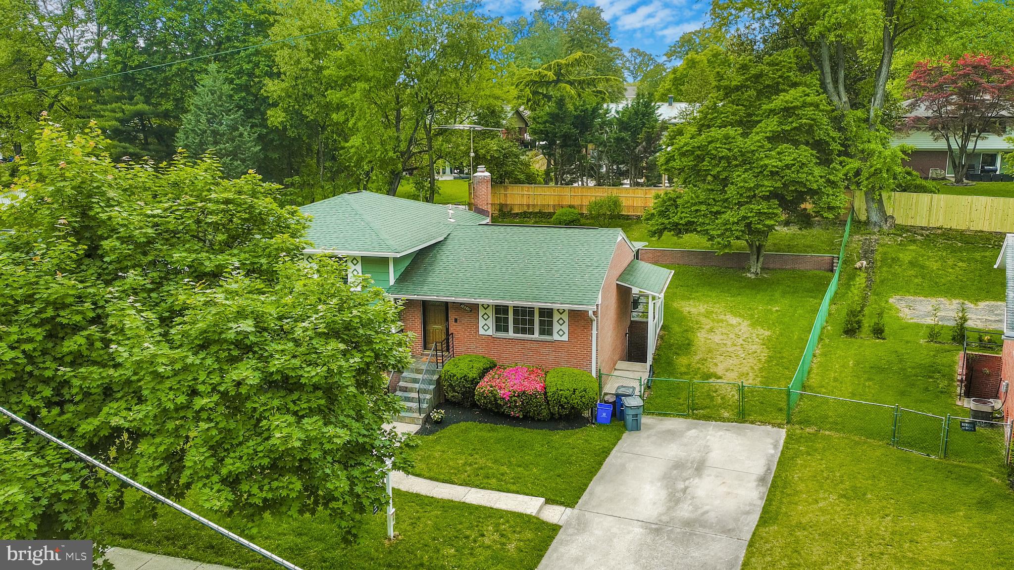 HILLANDALE HEIGHTS - Residential