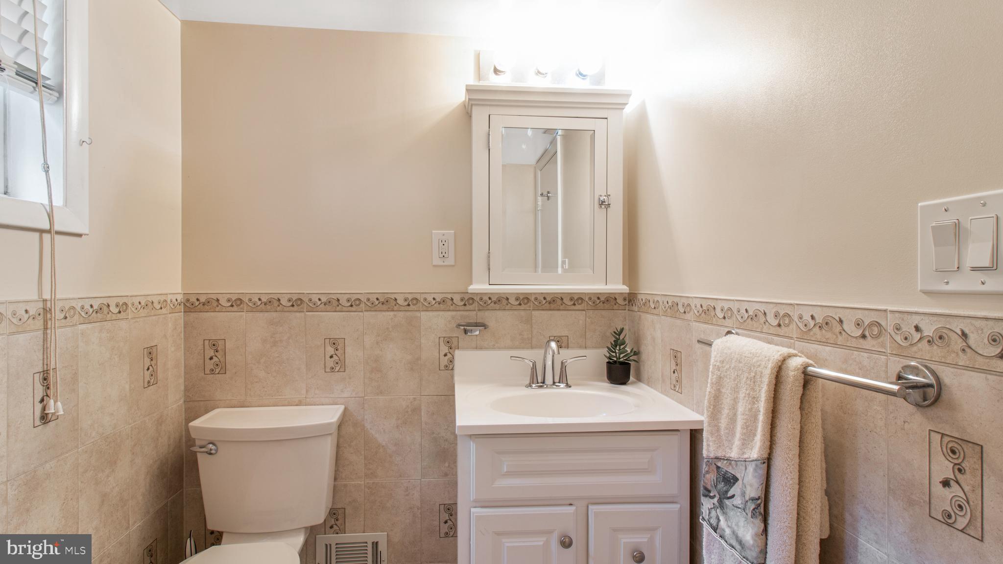 HILLANDALE HEIGHTS - Residential