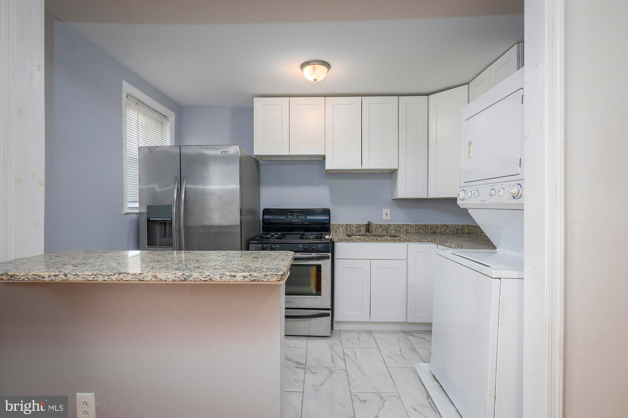 GLEN OAKS - Residential Income