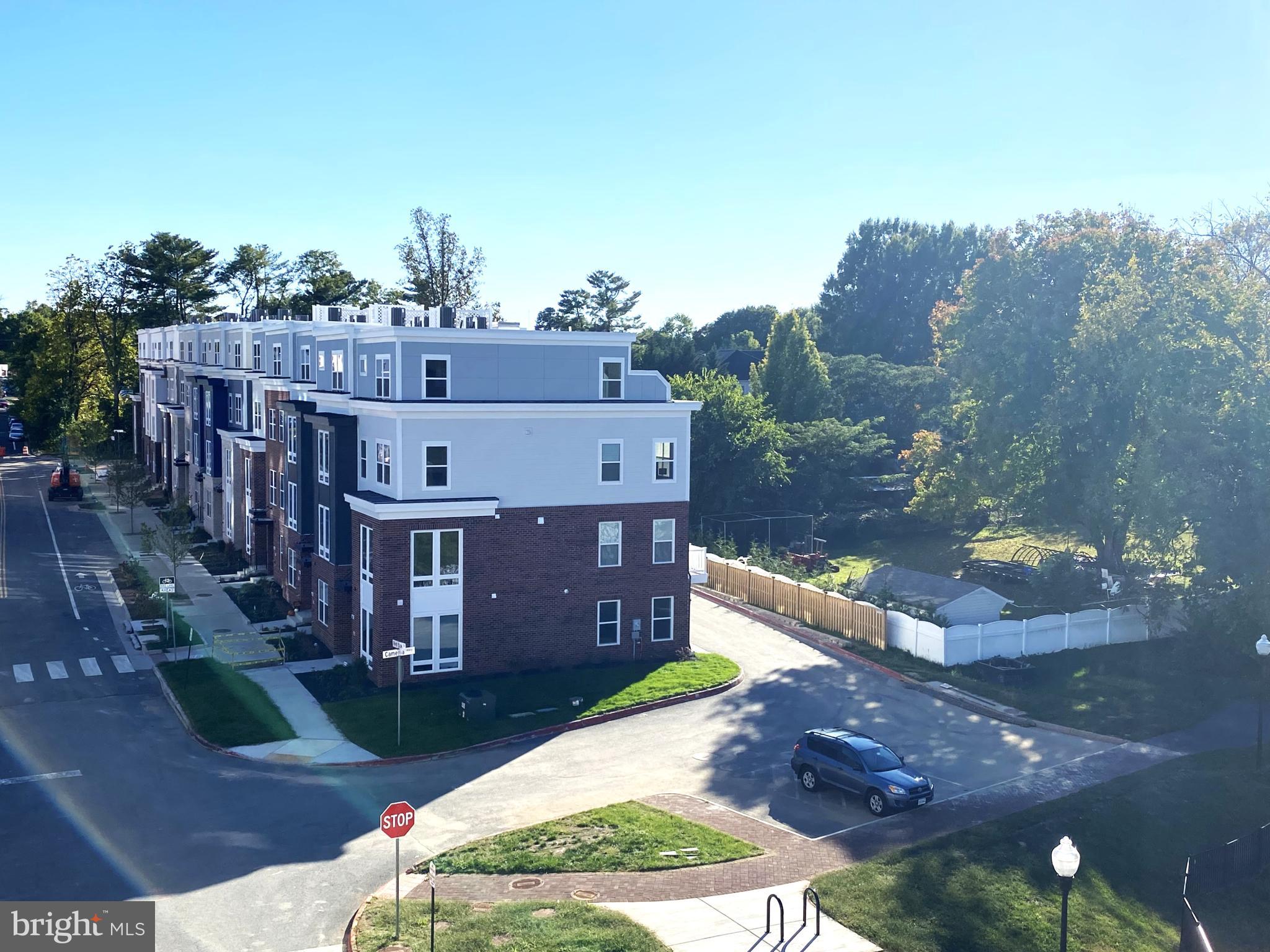 NORTHFAX WEST - Residential