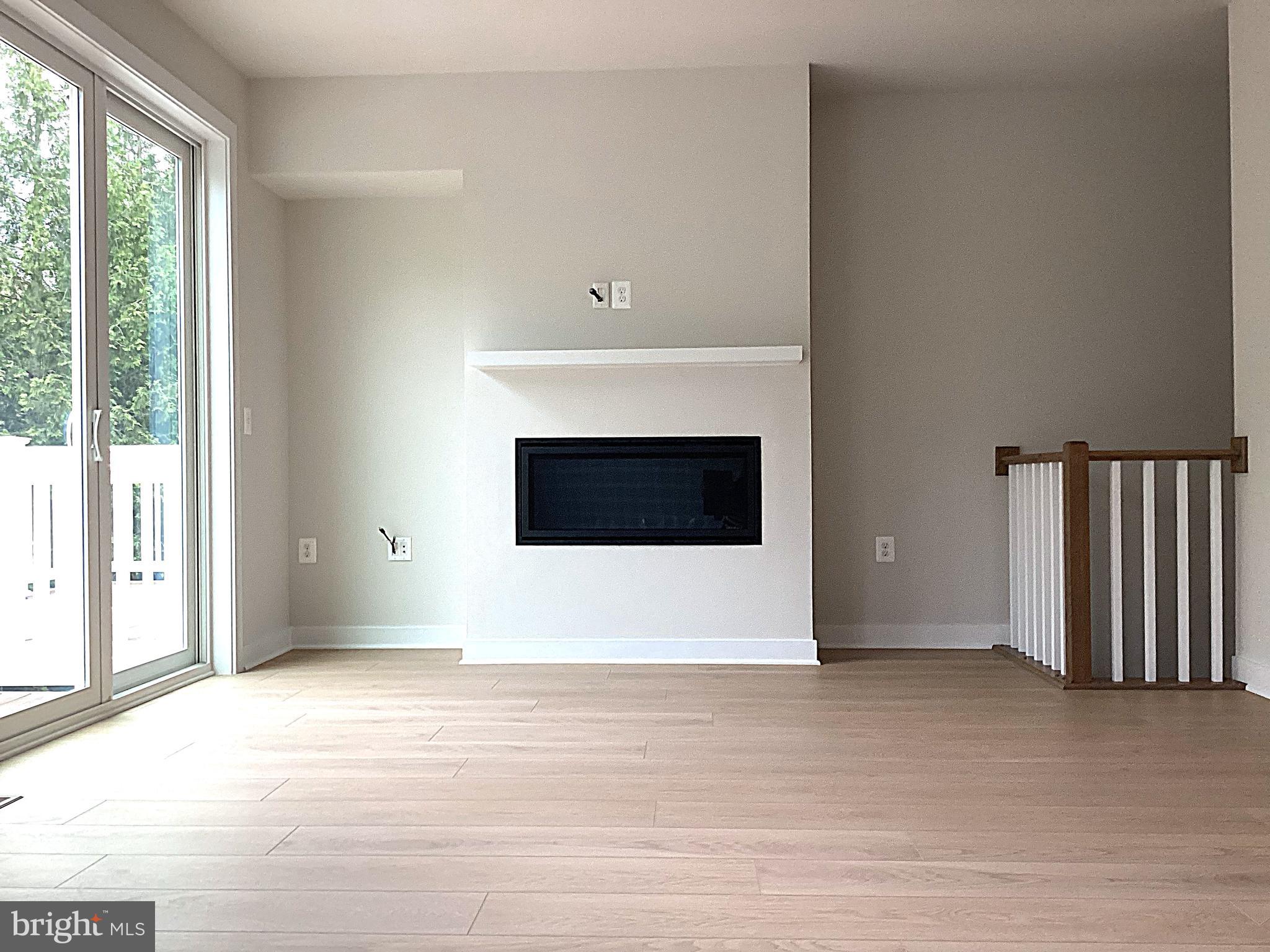 NORTHFAX WEST - Residential