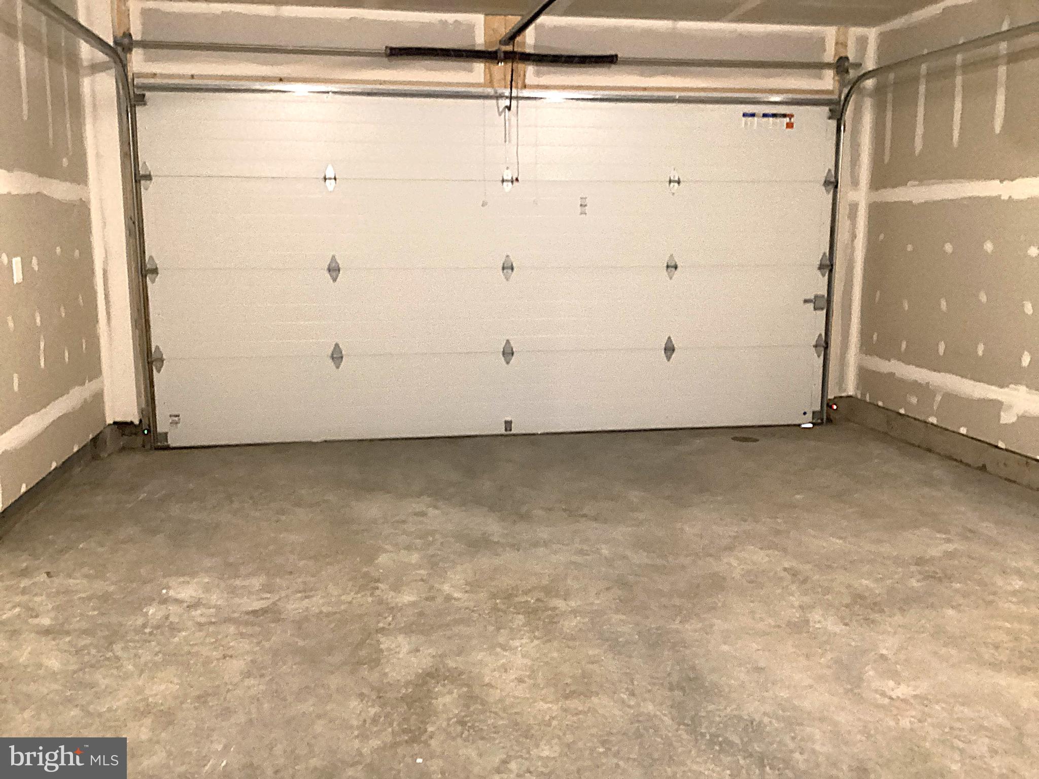 NORTHFAX WEST - Residential