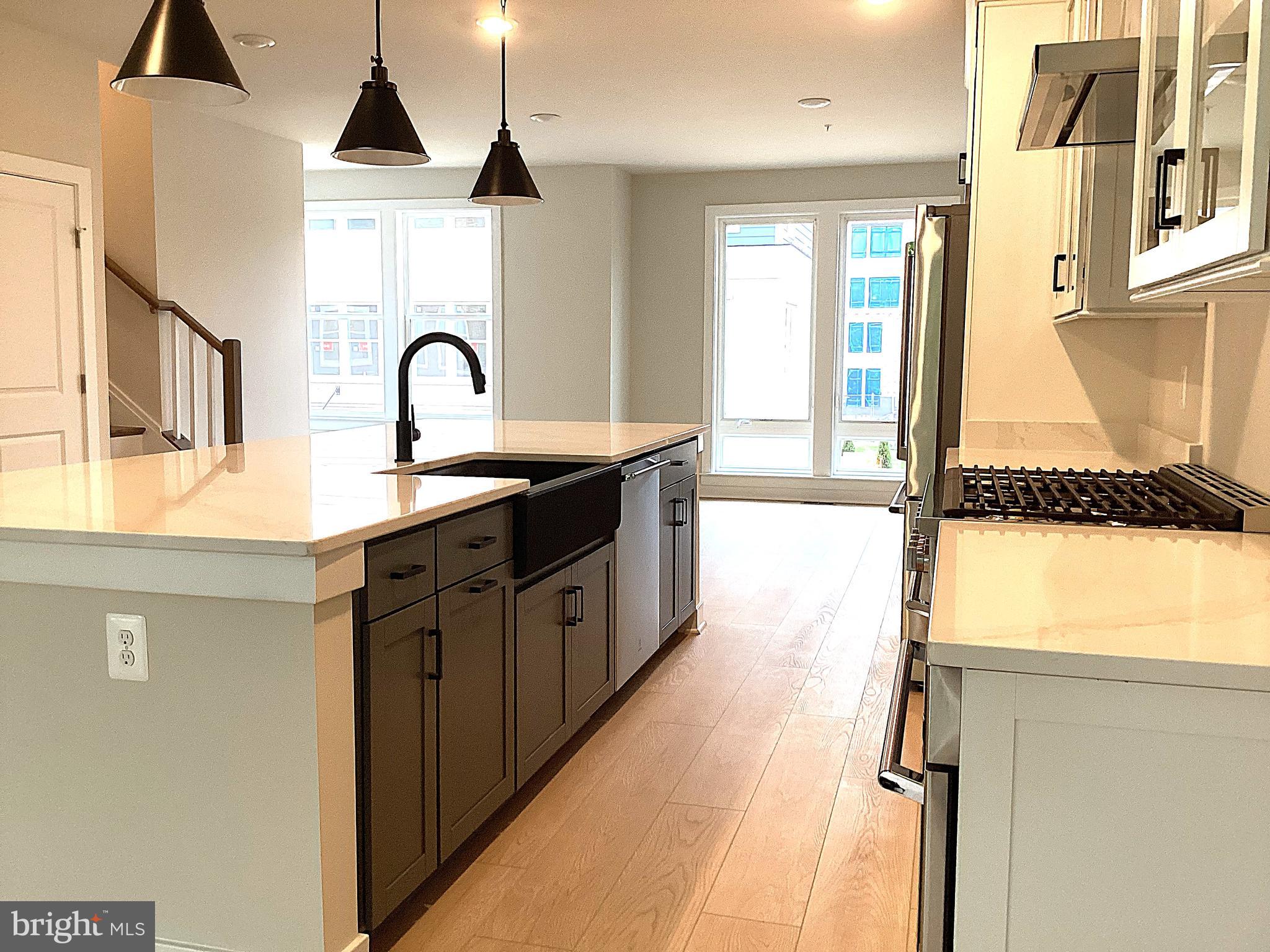 NORTHFAX WEST - Residential