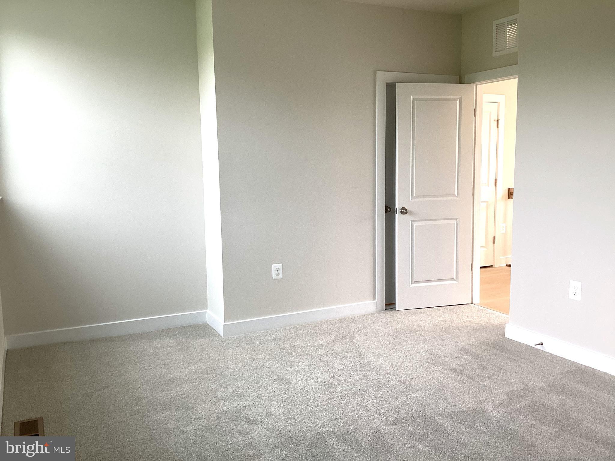 NORTHFAX WEST - Residential