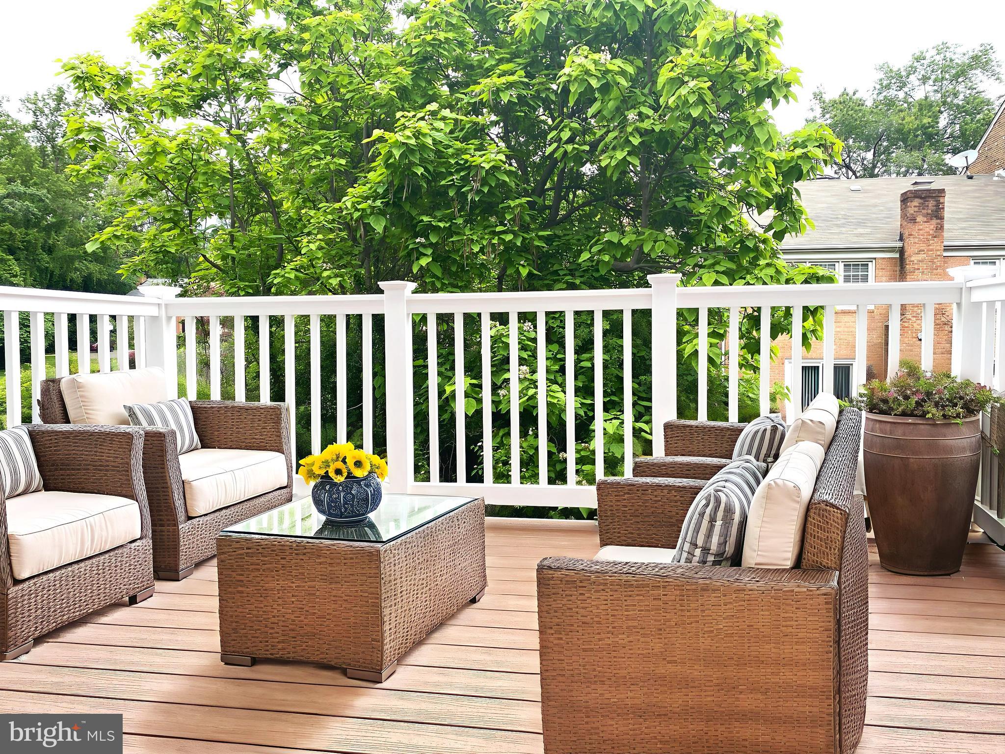 NORTHFAX WEST - Residential