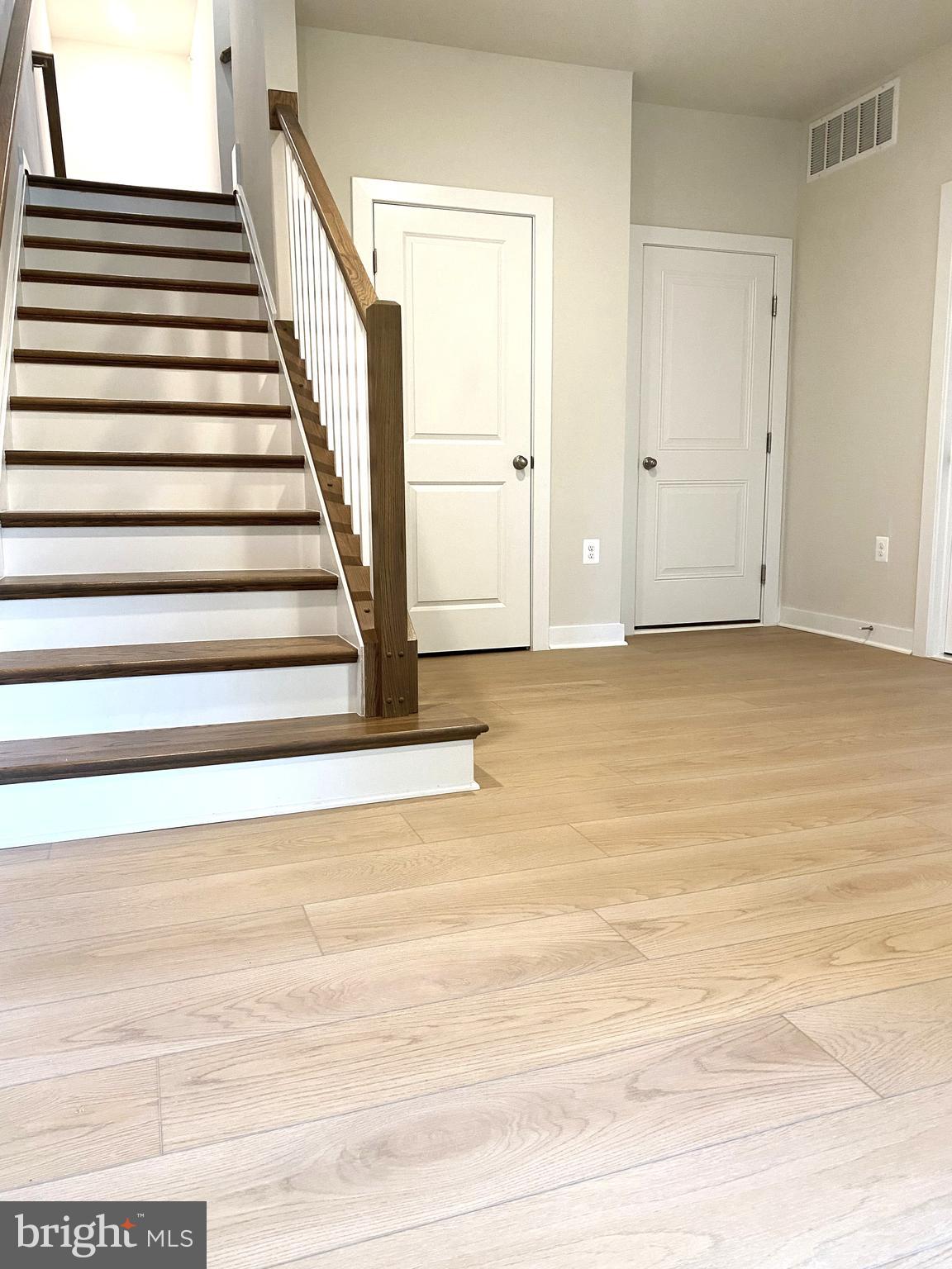 NORTHFAX WEST - Residential