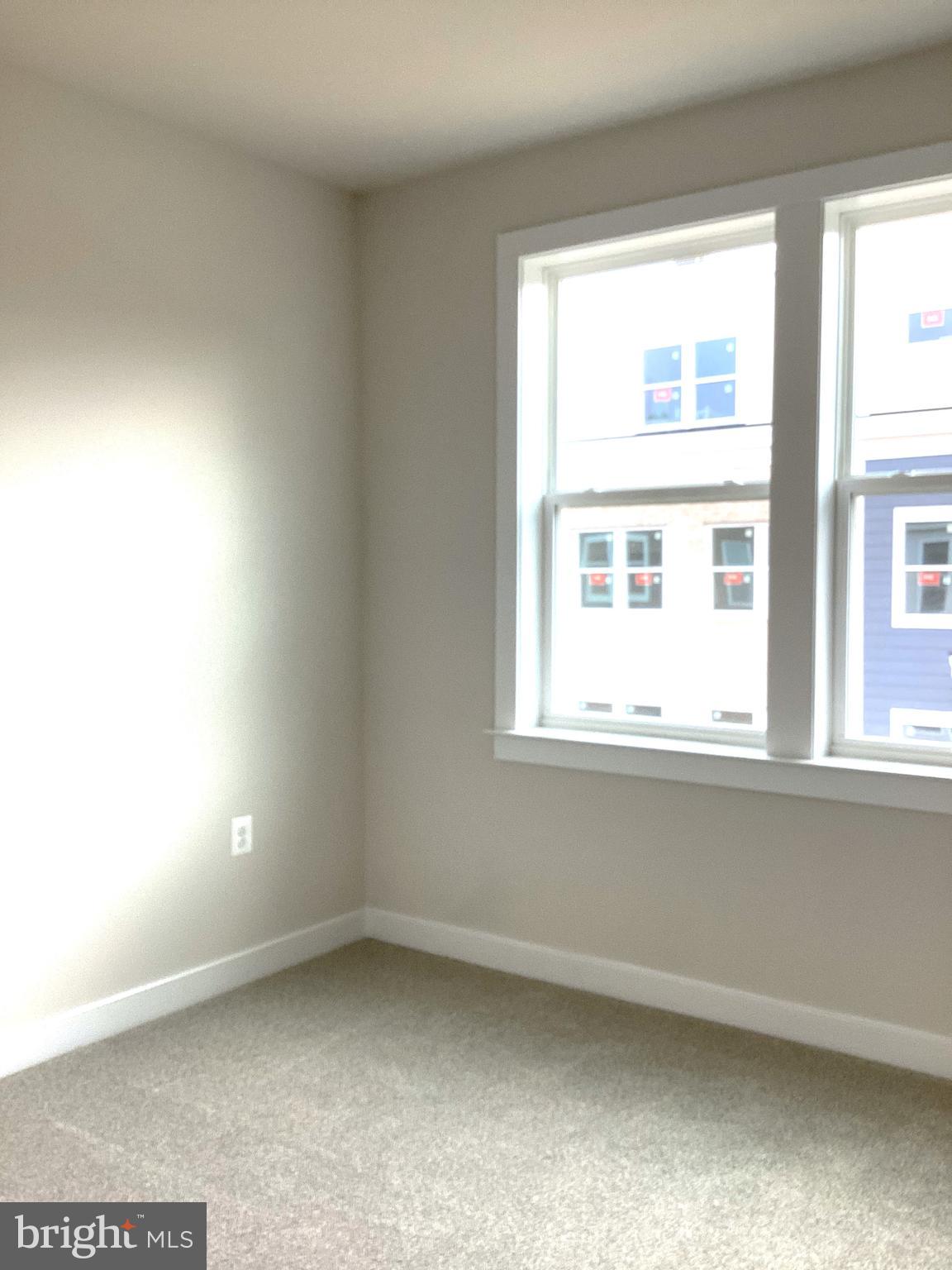 NORTHFAX WEST - Residential