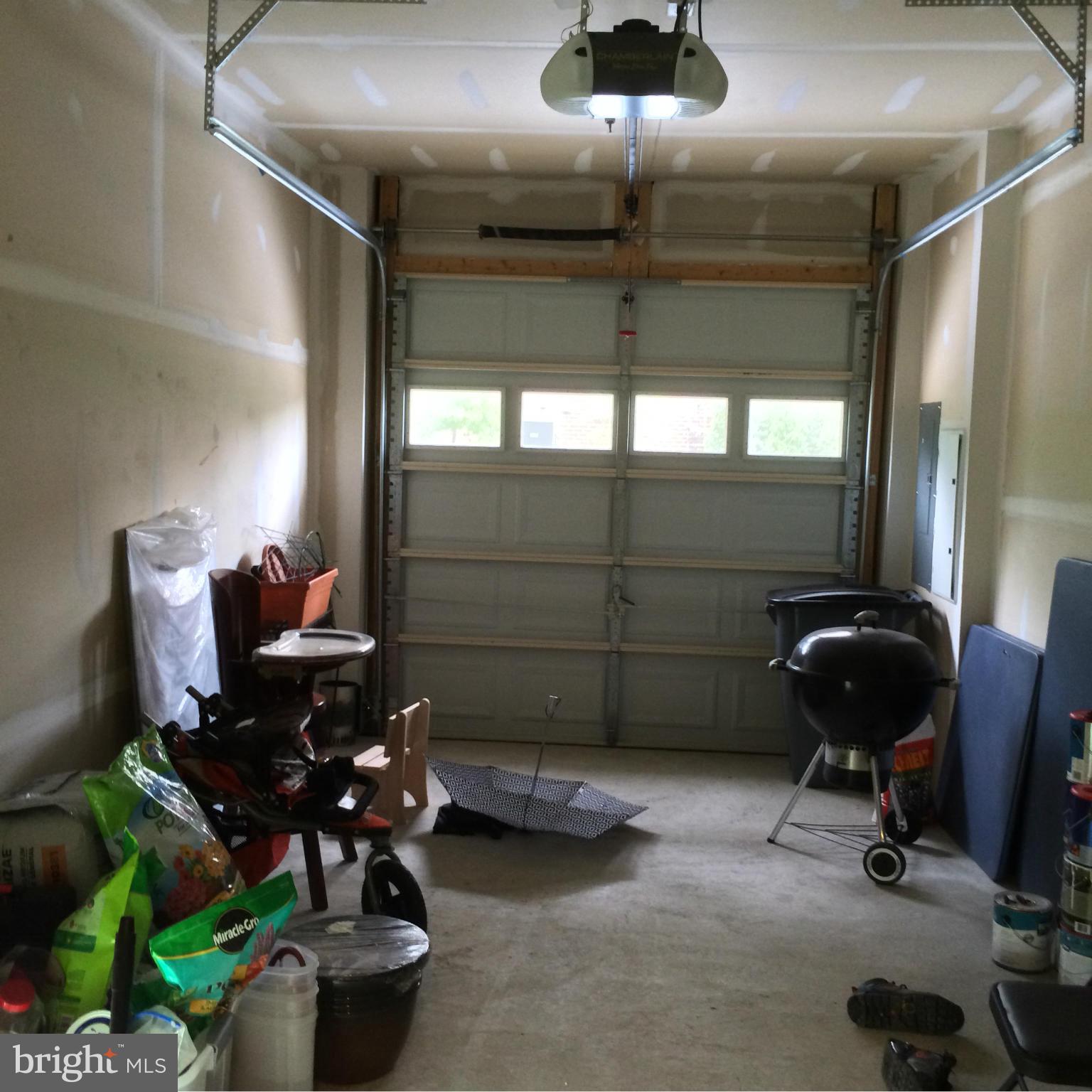 STONEY RUN - Residential