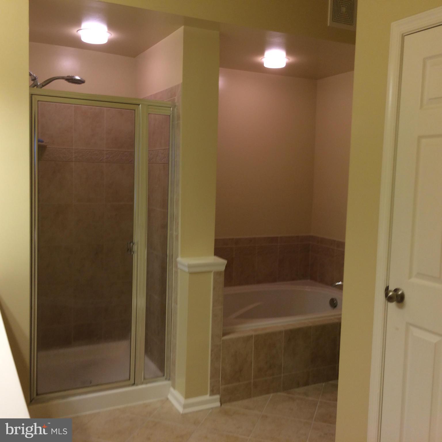 STONEY RUN - Residential