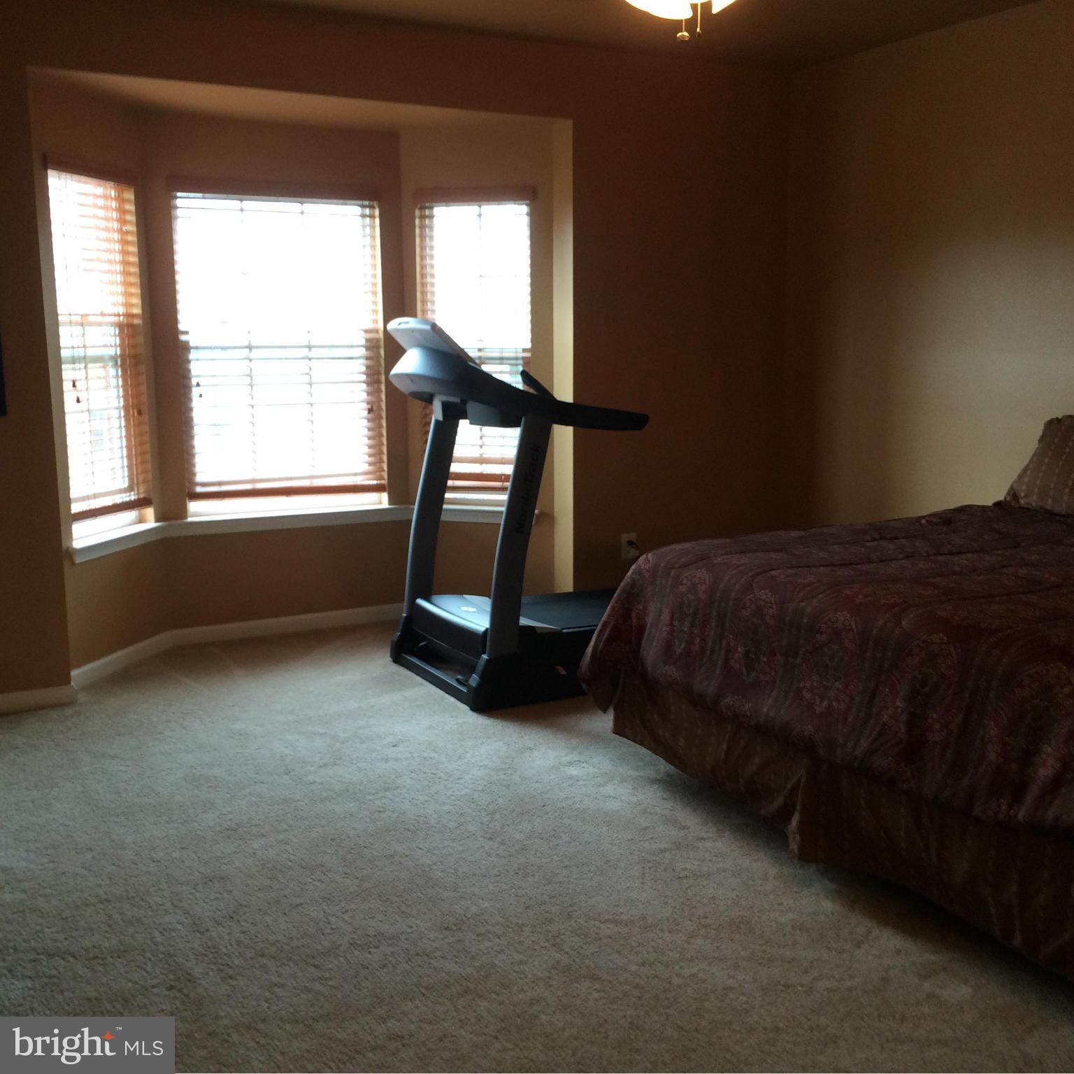 STONEY RUN - Residential