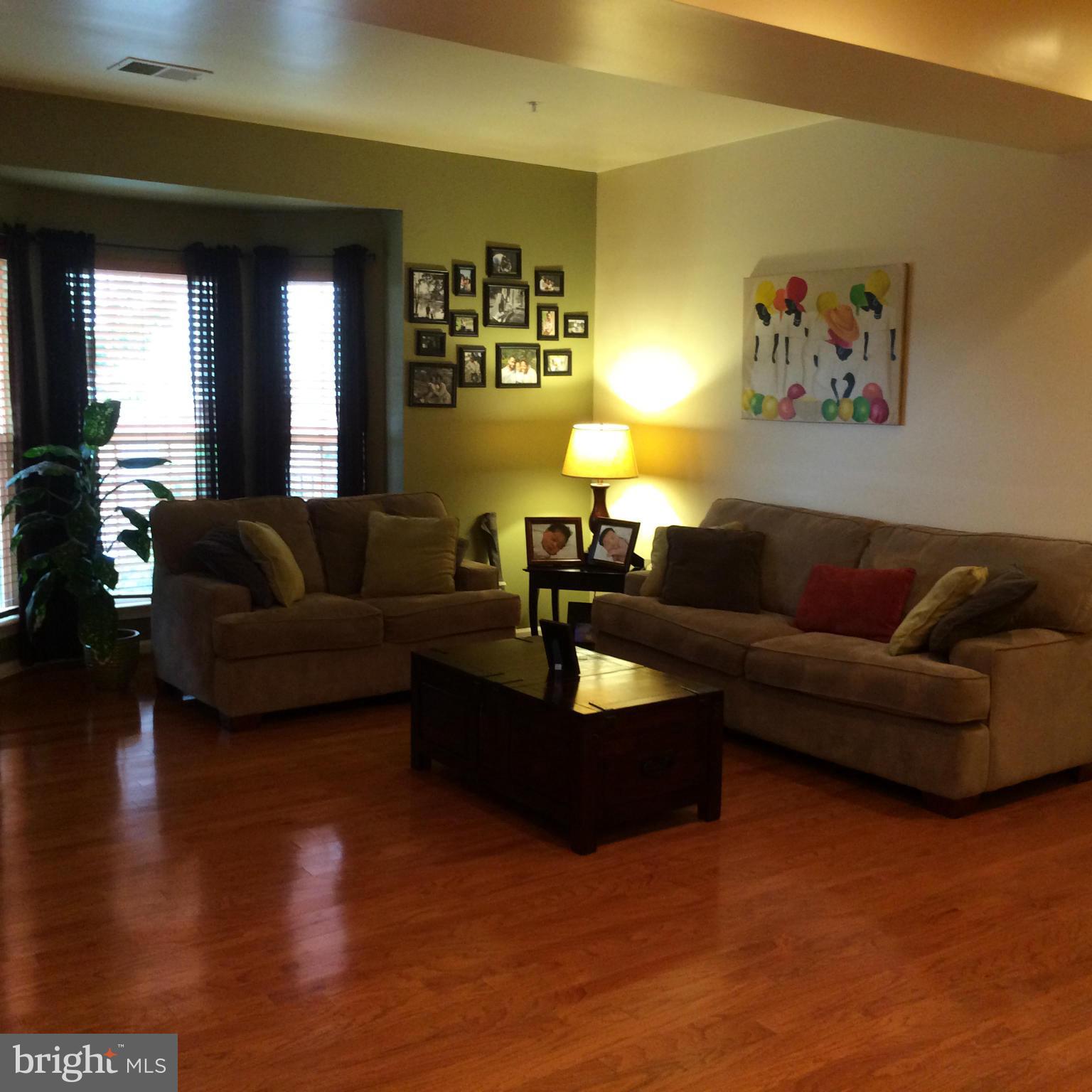 STONEY RUN - Residential