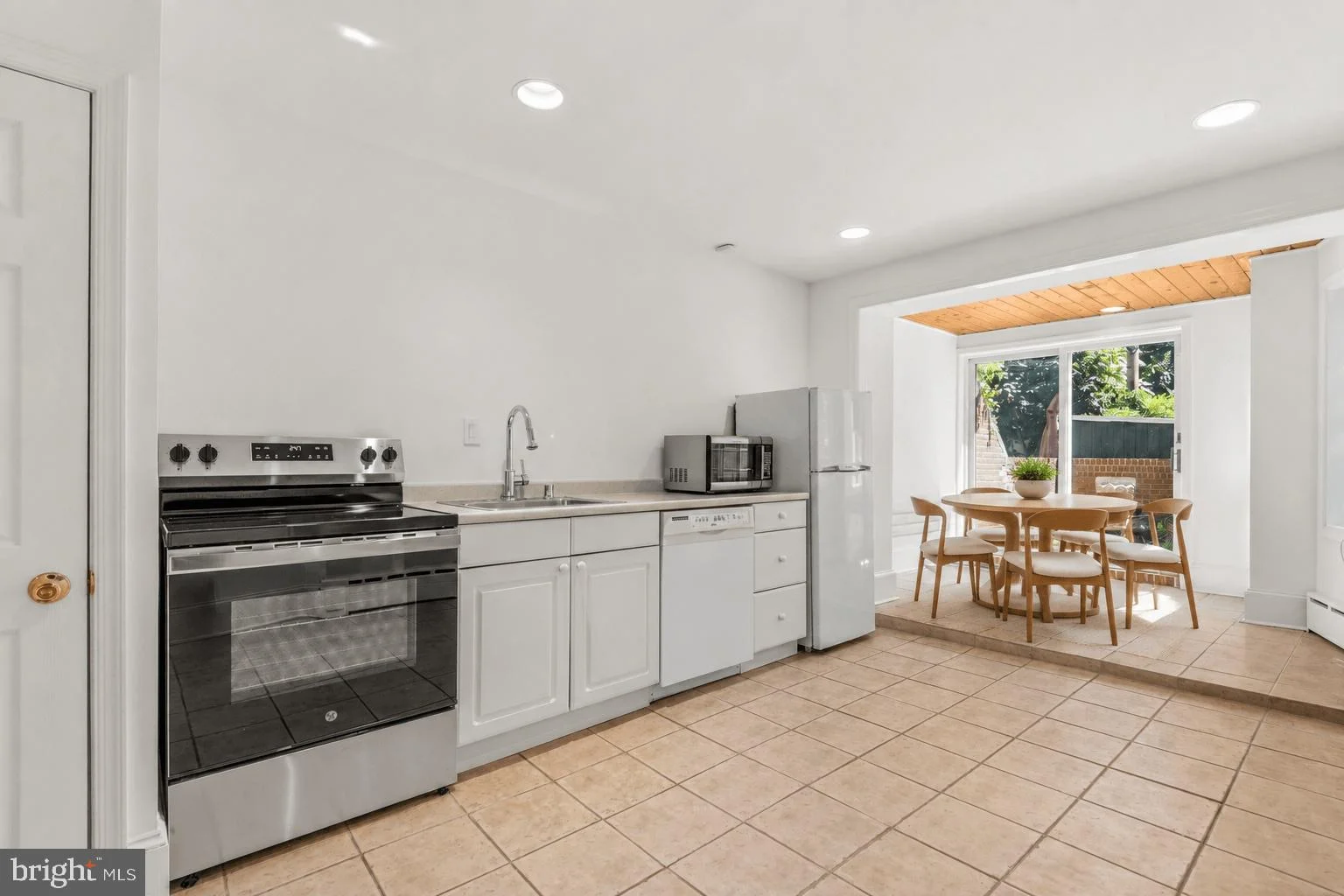 Additional image 40 of 3044 Cambridge Place NW, Washington, DC 20007