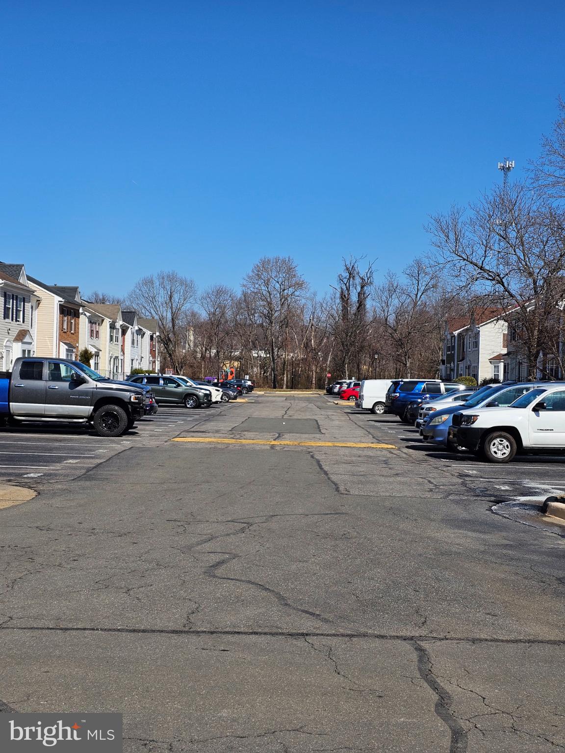 WILLIAMSTOWN - Residential