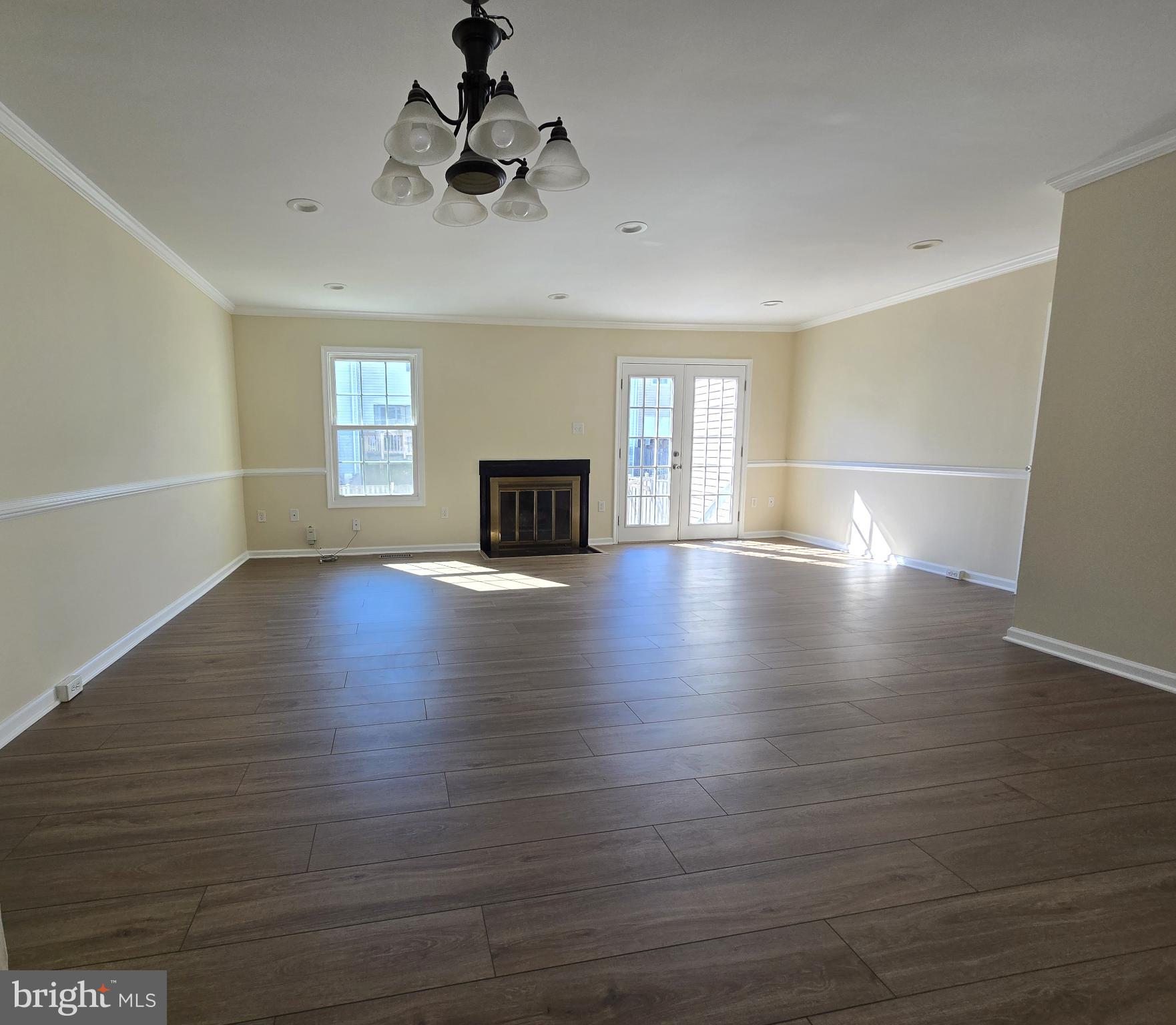 WILLIAMSTOWN - Residential