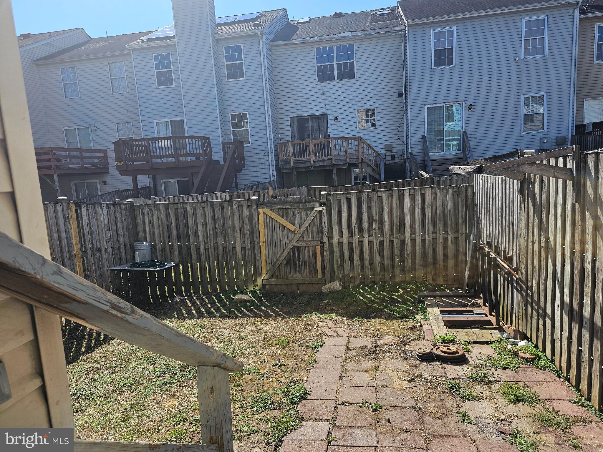 WILLIAMSTOWN - Residential