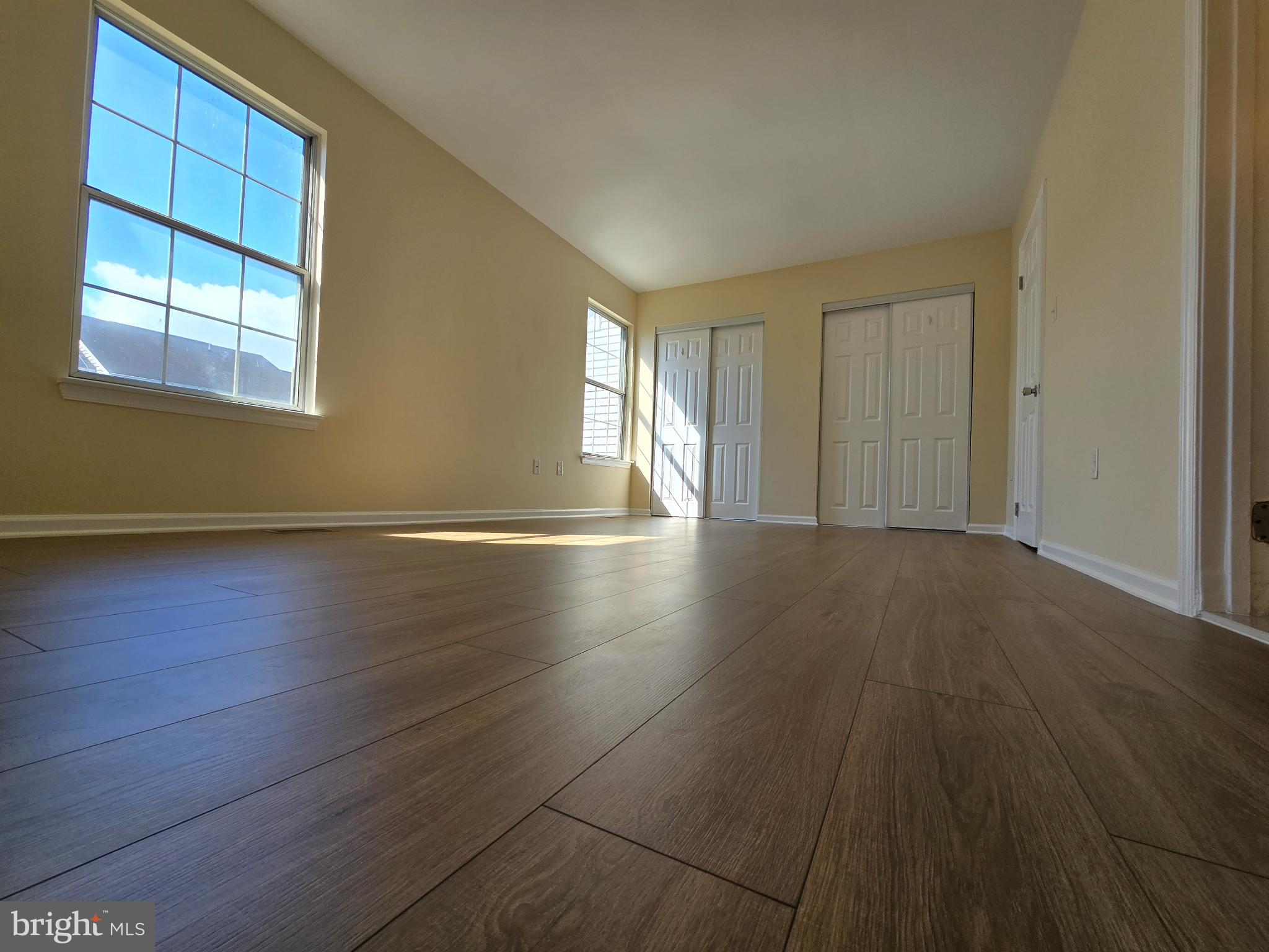 WILLIAMSTOWN - Residential