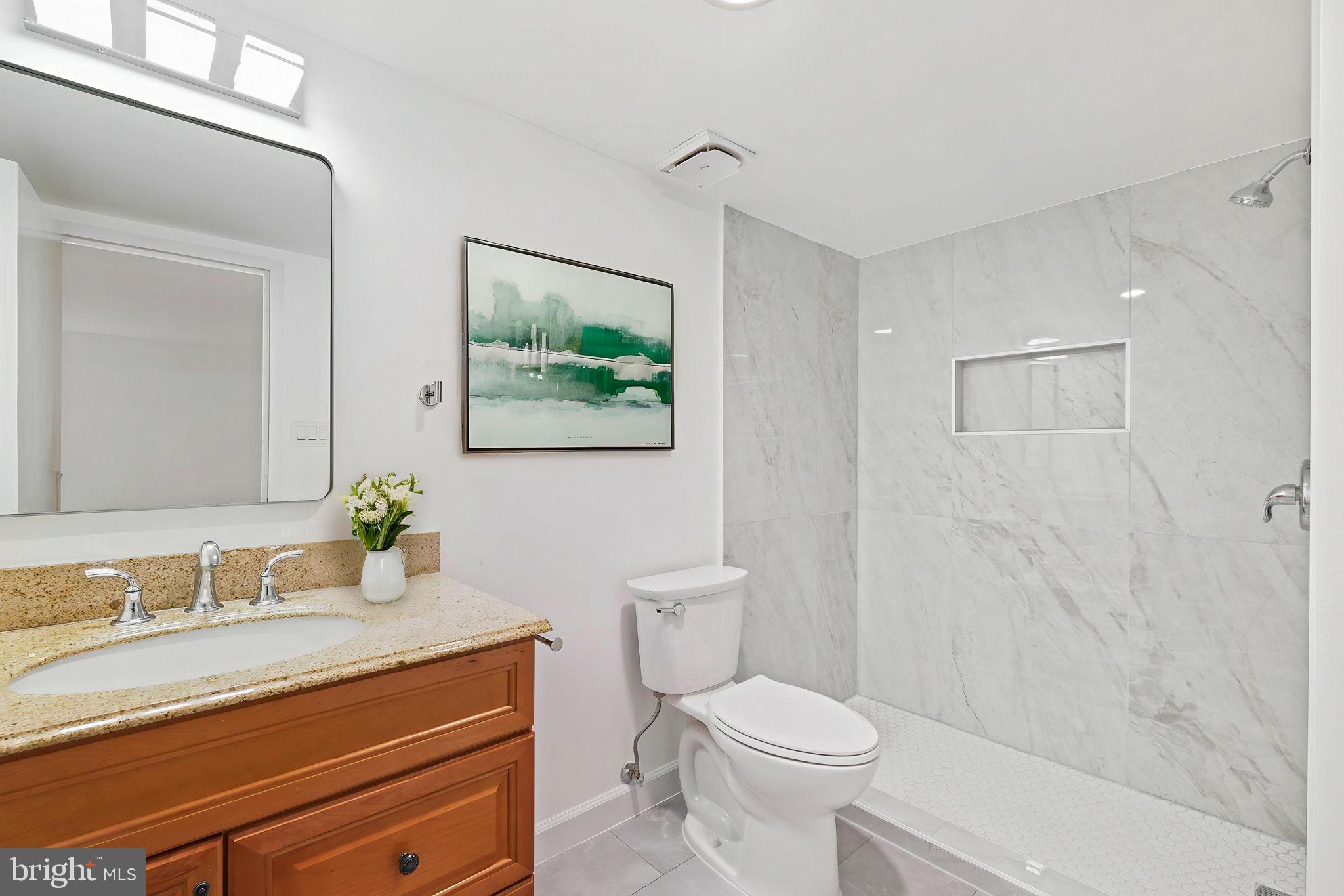 HYDE PARK - Residential