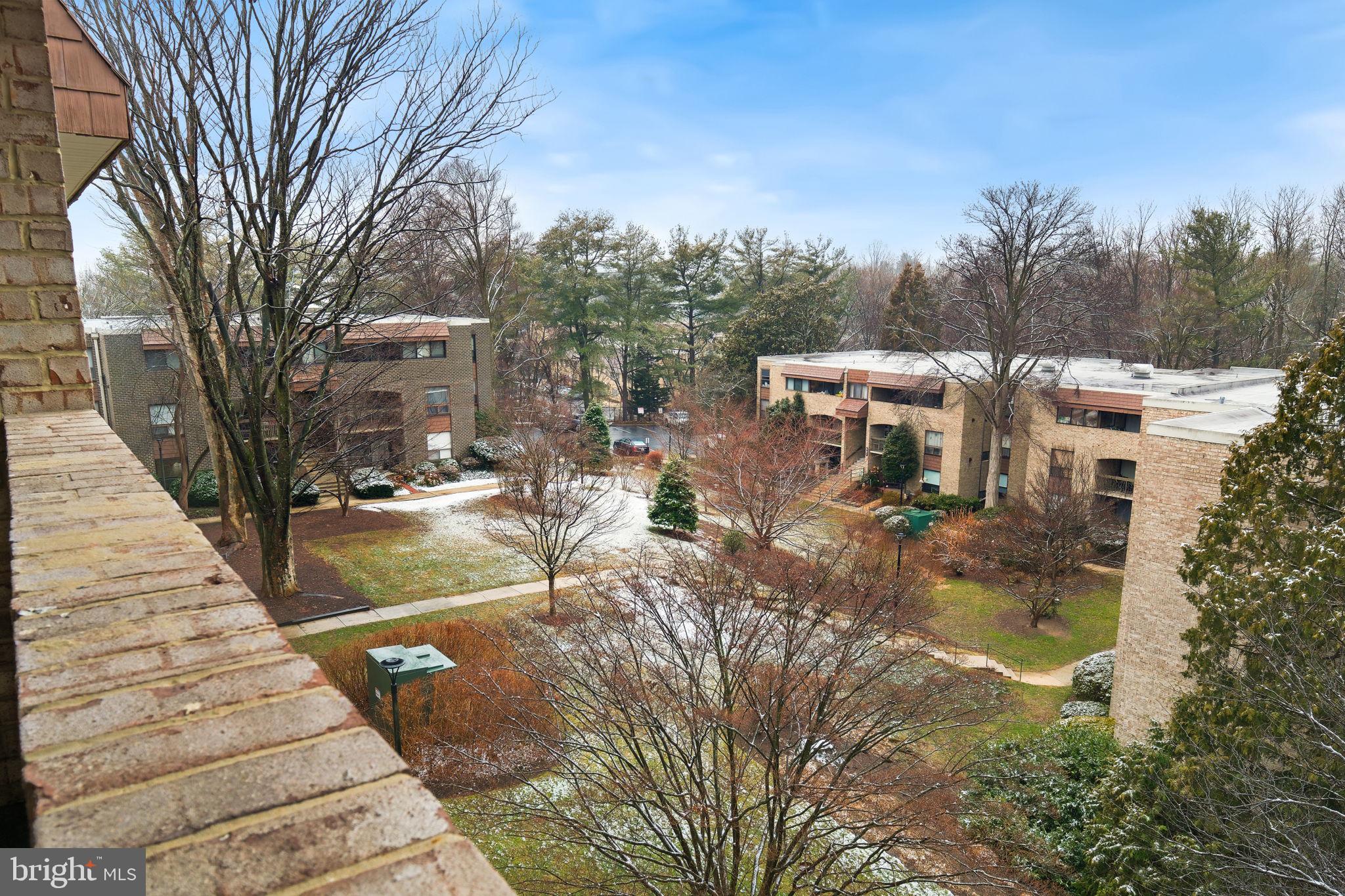 HYDE PARK - Residential