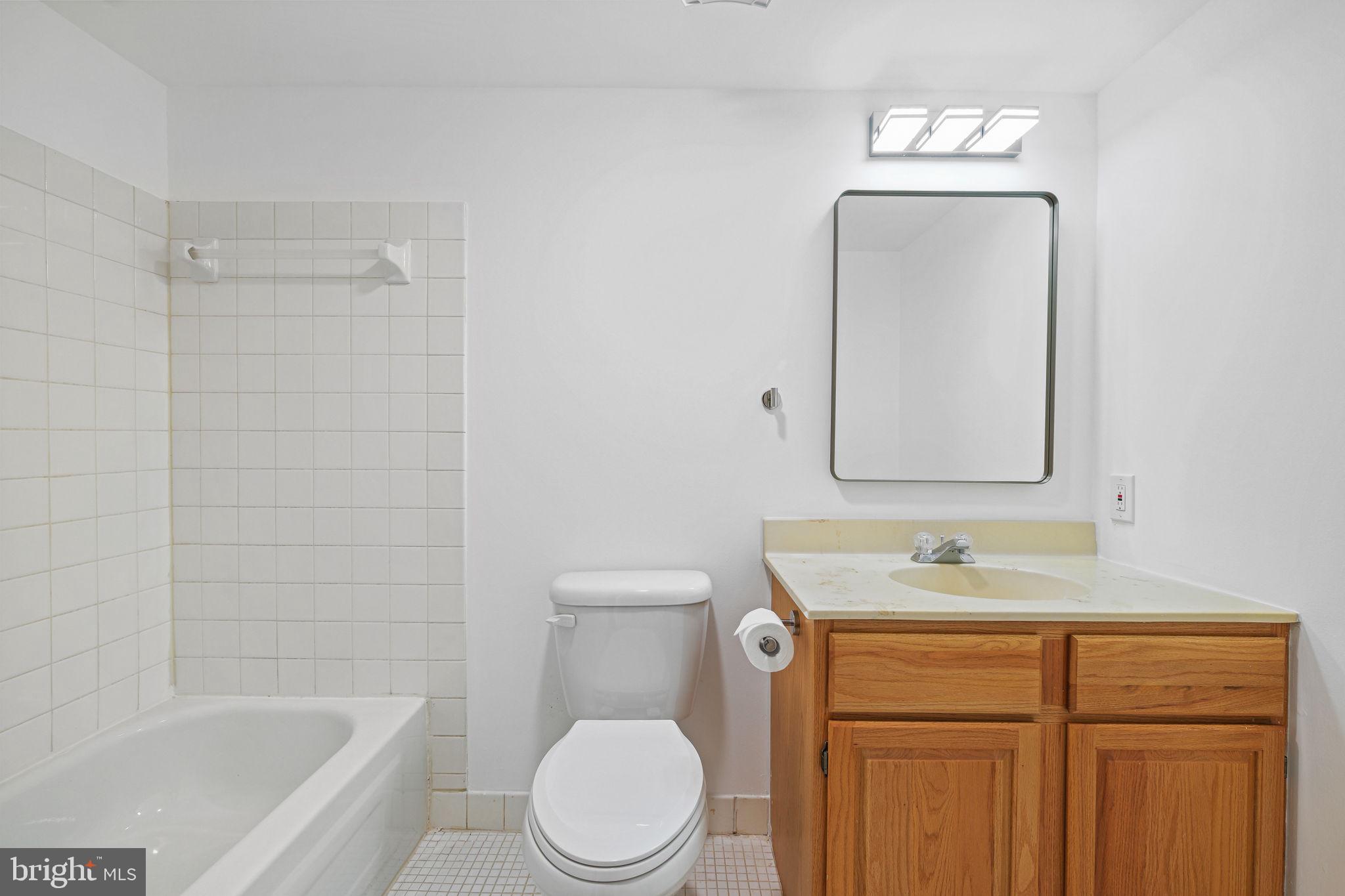 HYDE PARK - Residential