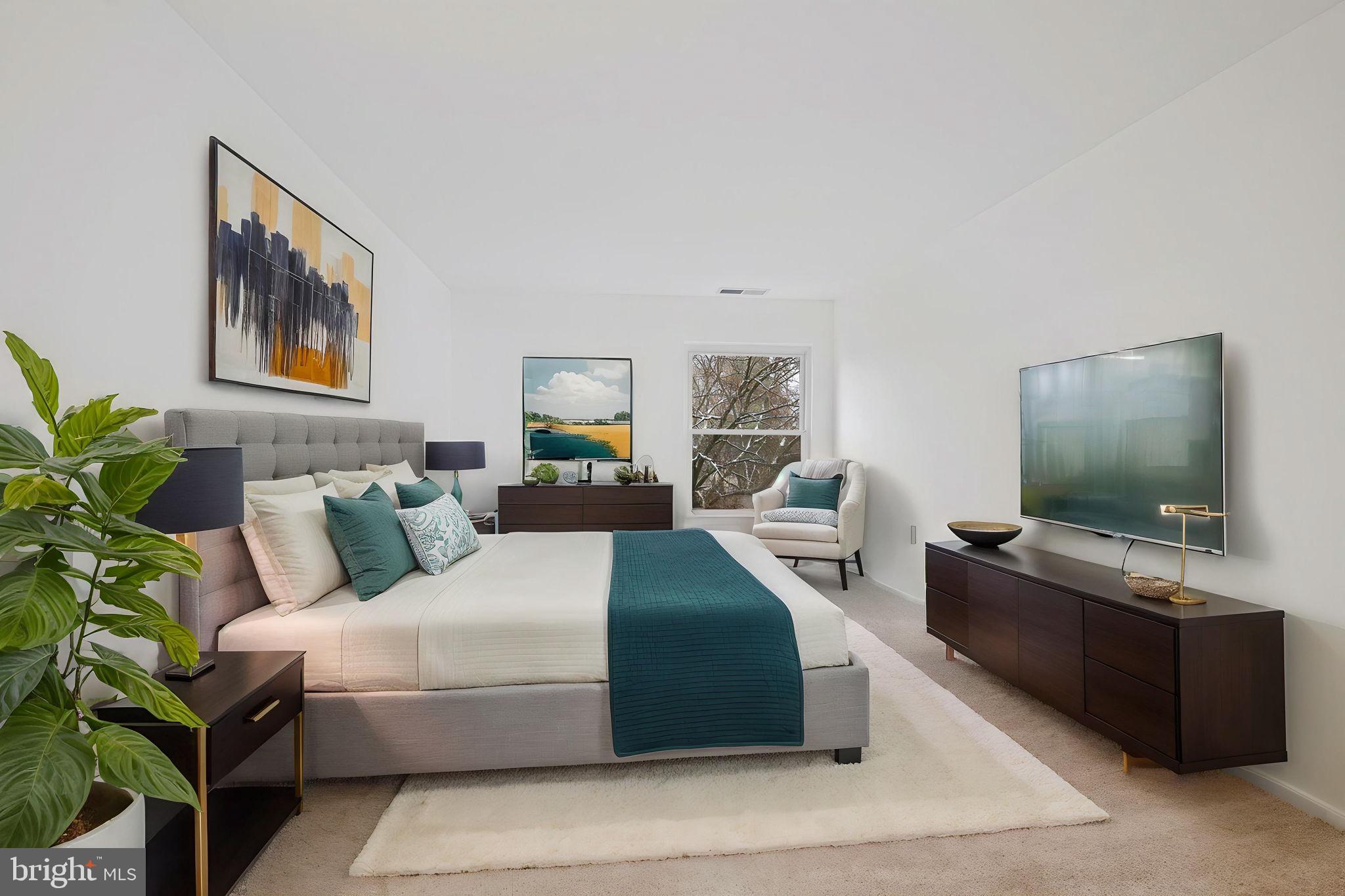 HYDE PARK - Residential