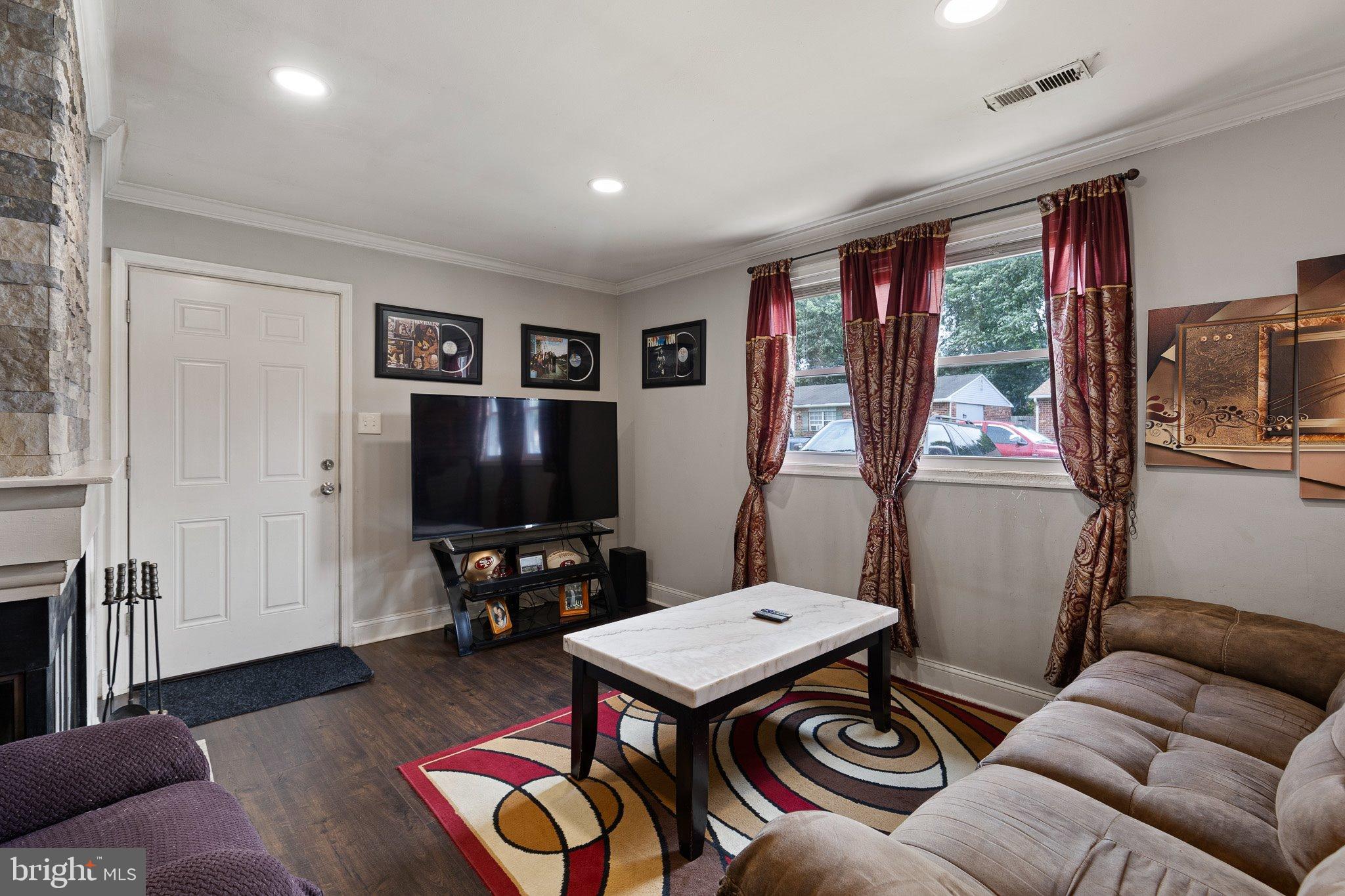 14 BACH DRIVE