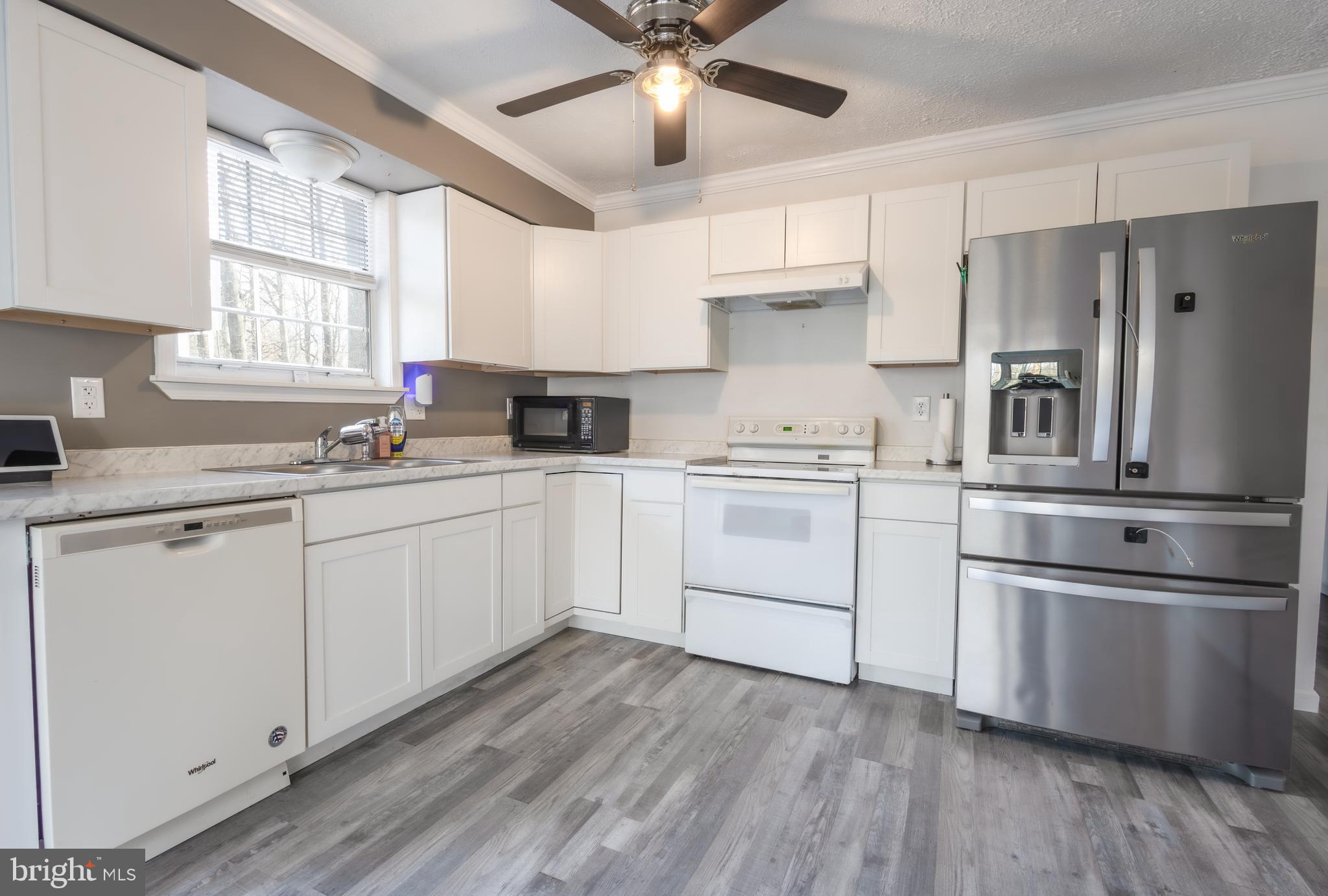 WHITE SANDS - Residential