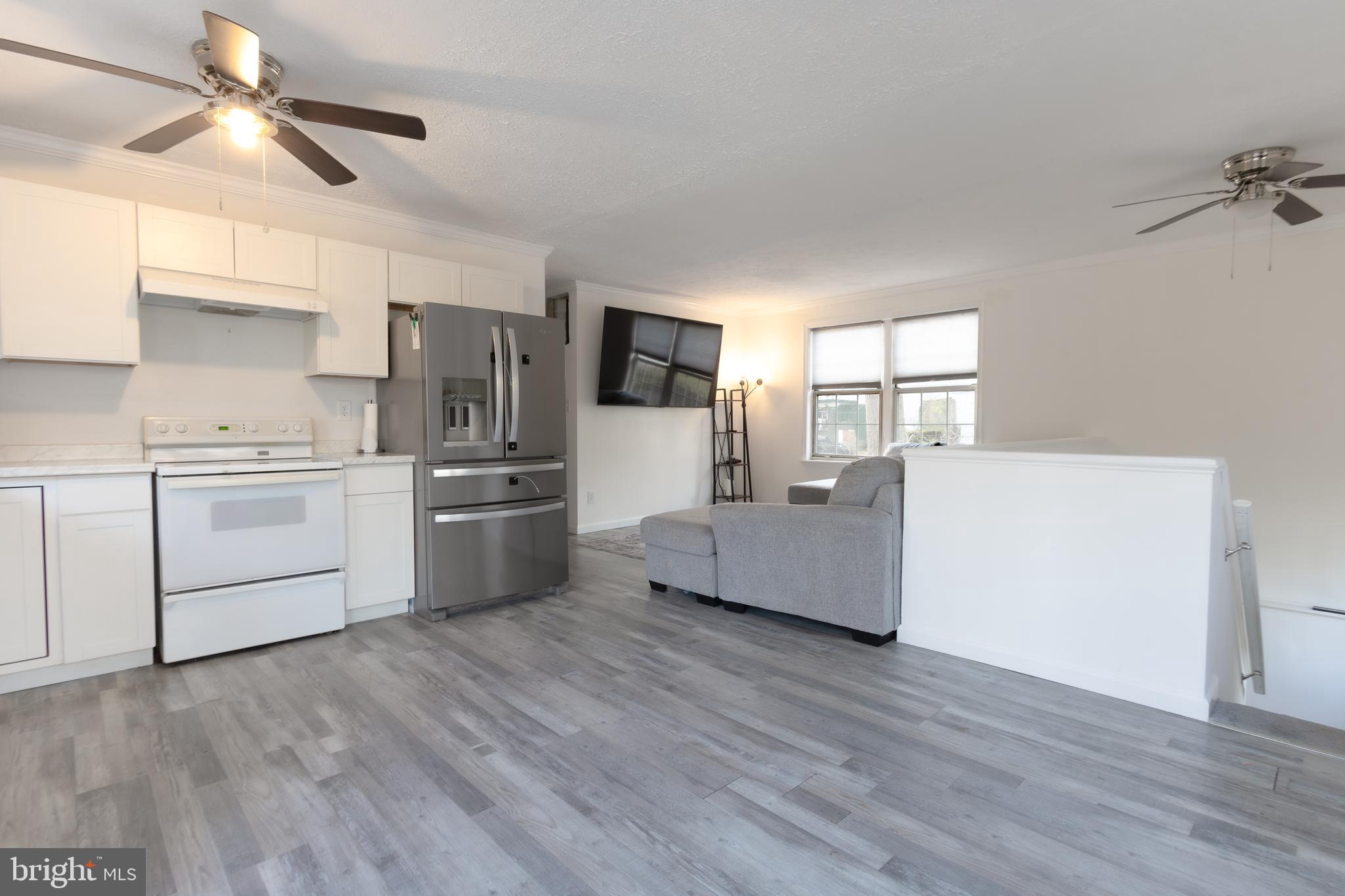 WHITE SANDS - Residential