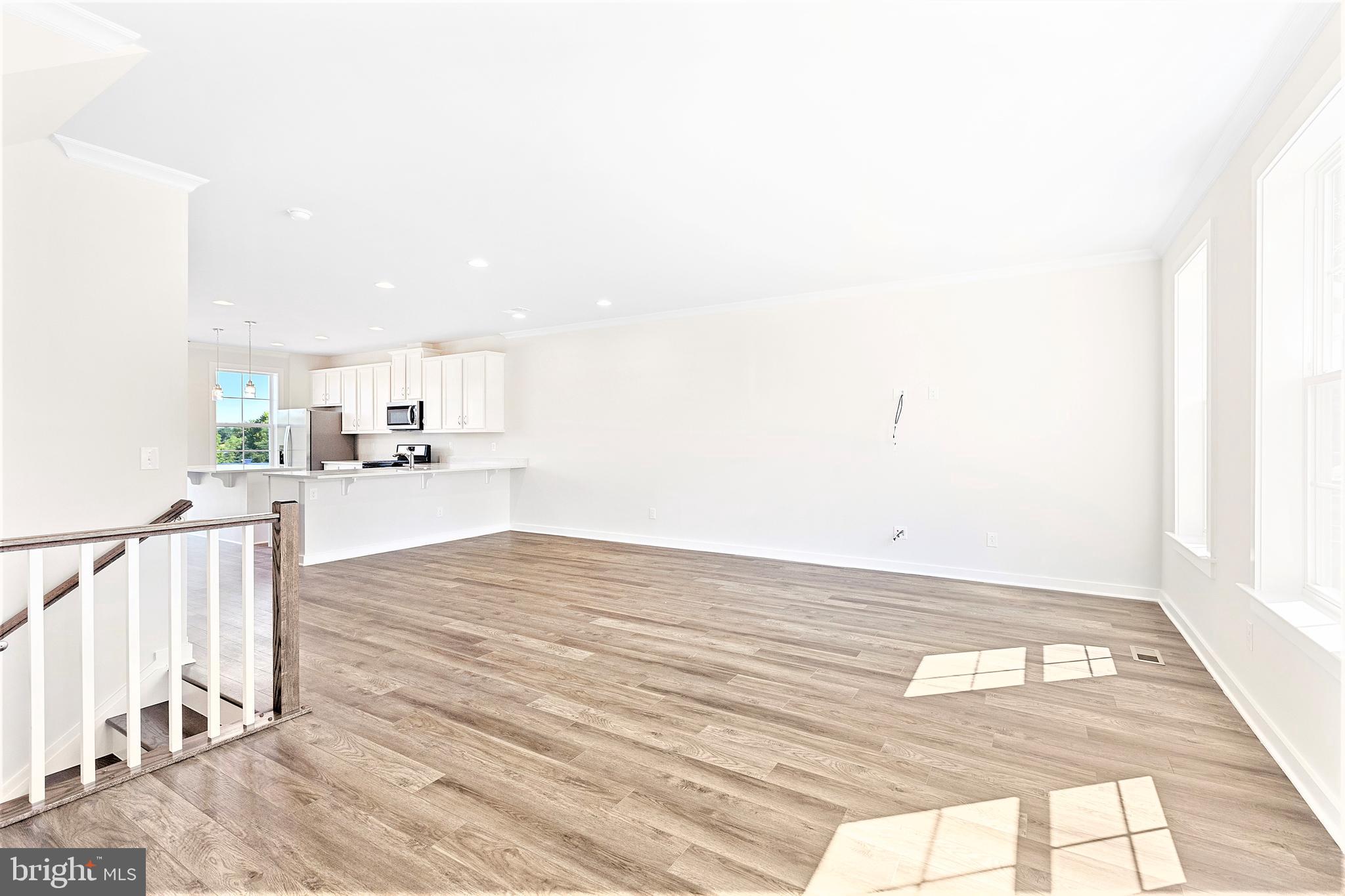 SOUTH FORK BROAD RUN - Residential