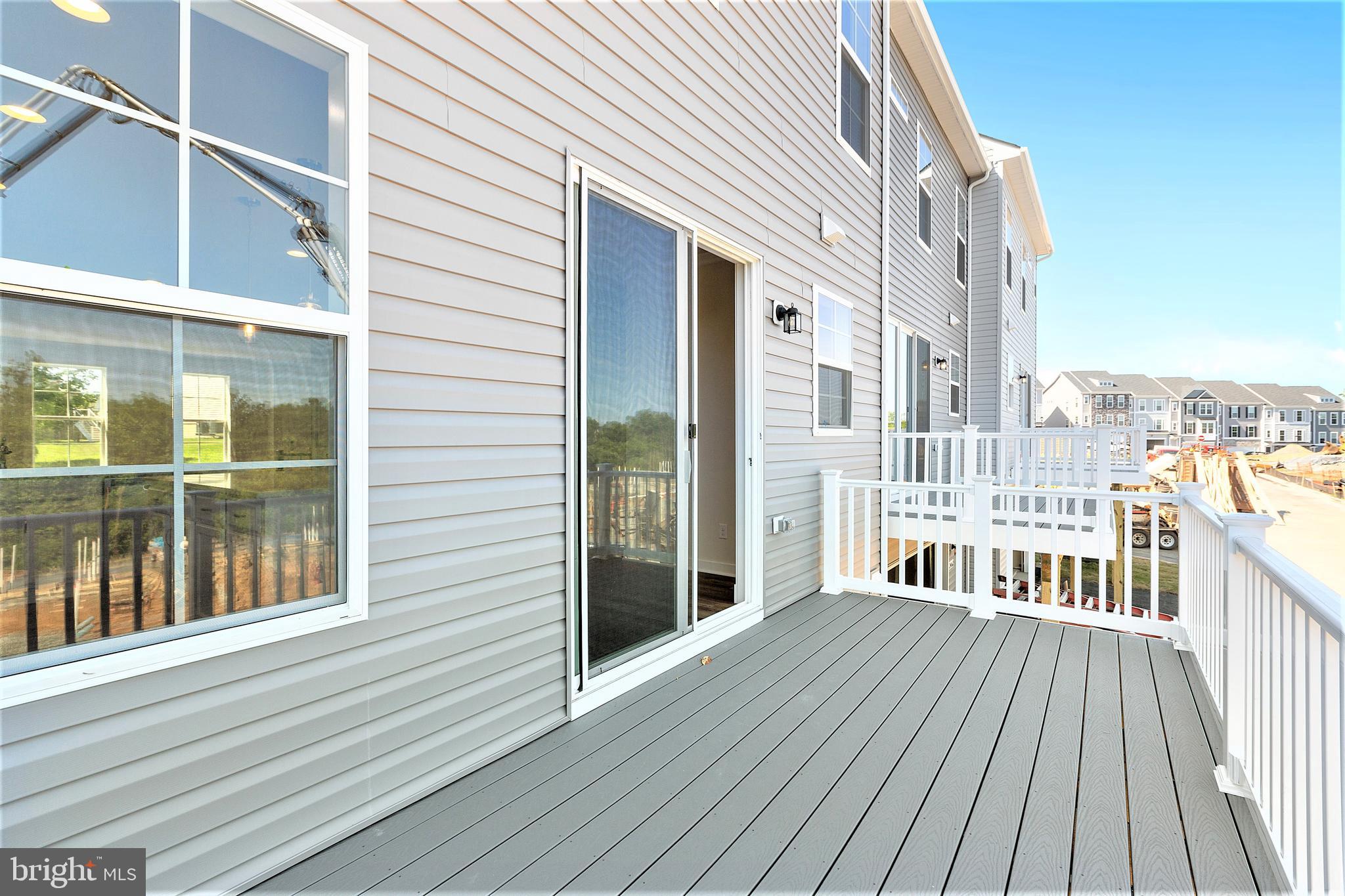 SOUTH FORK BROAD RUN - Residential