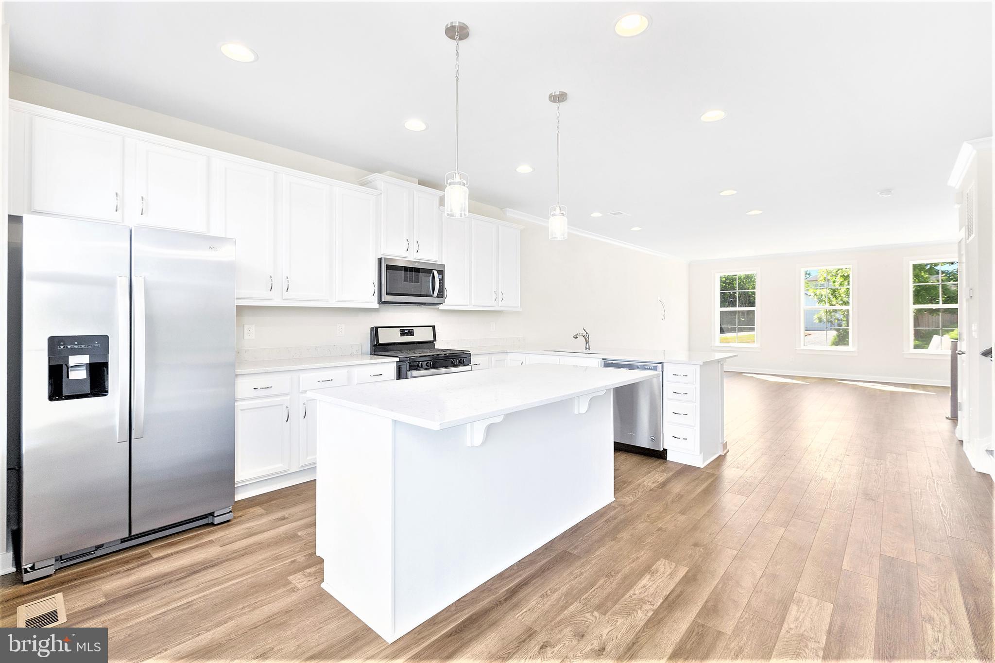 SOUTH FORK BROAD RUN - Residential