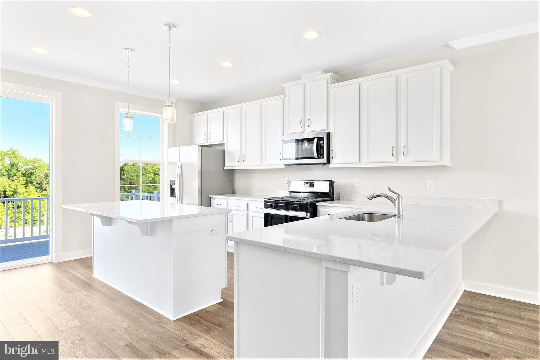 SOUTH FORK BROAD RUN - Residential