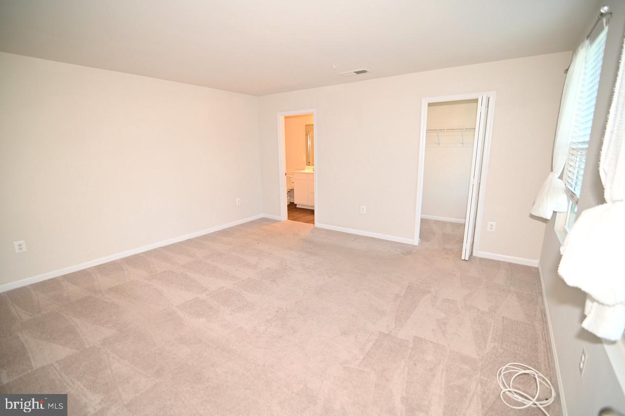 WILLOW WOODS - Residential